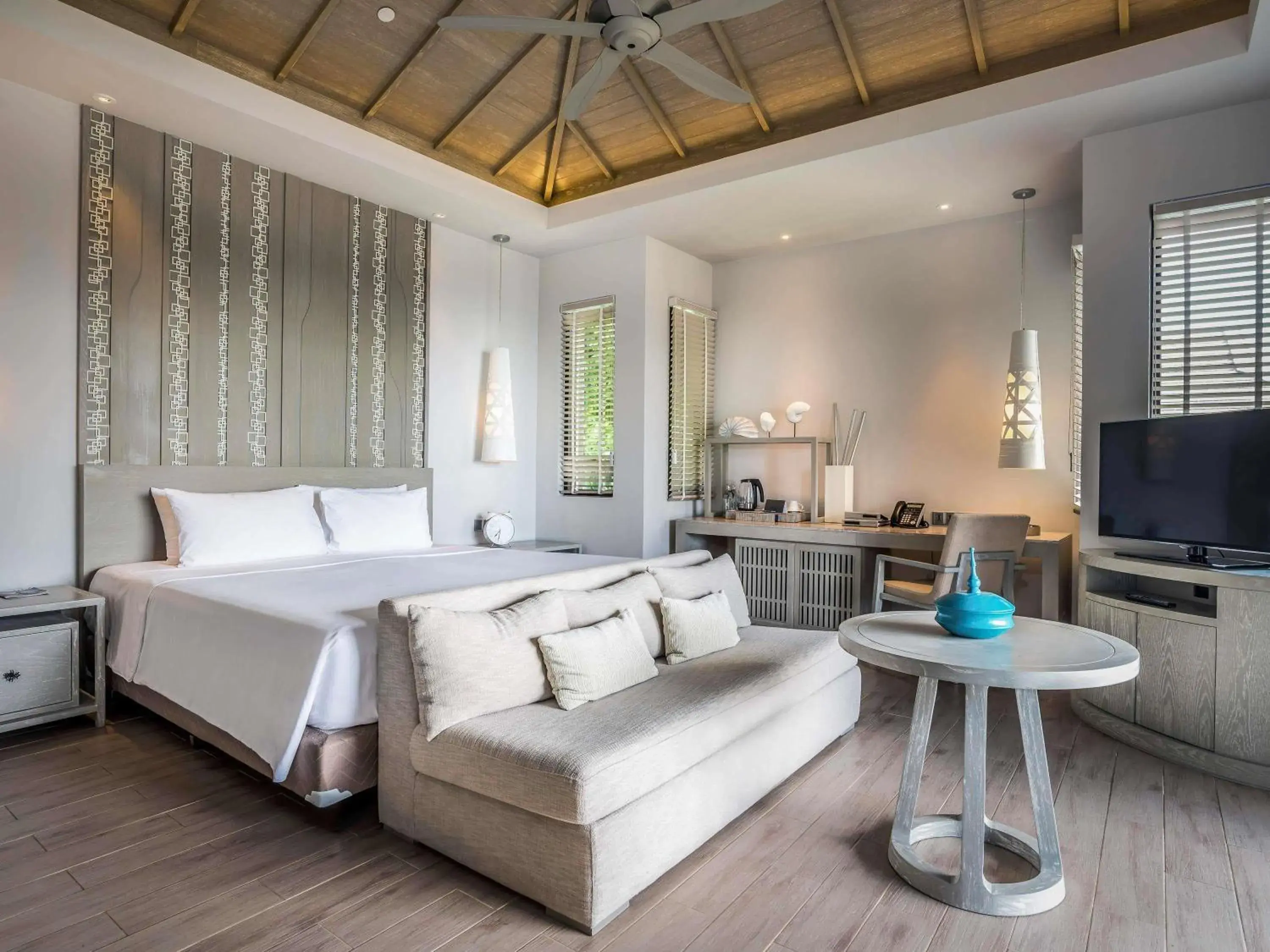 Bedroom, Bed in Pullman Phuket Arcadia Naithon Beach Bedroom, Bed in Pullman Phuket Arcadia Naithon Beach