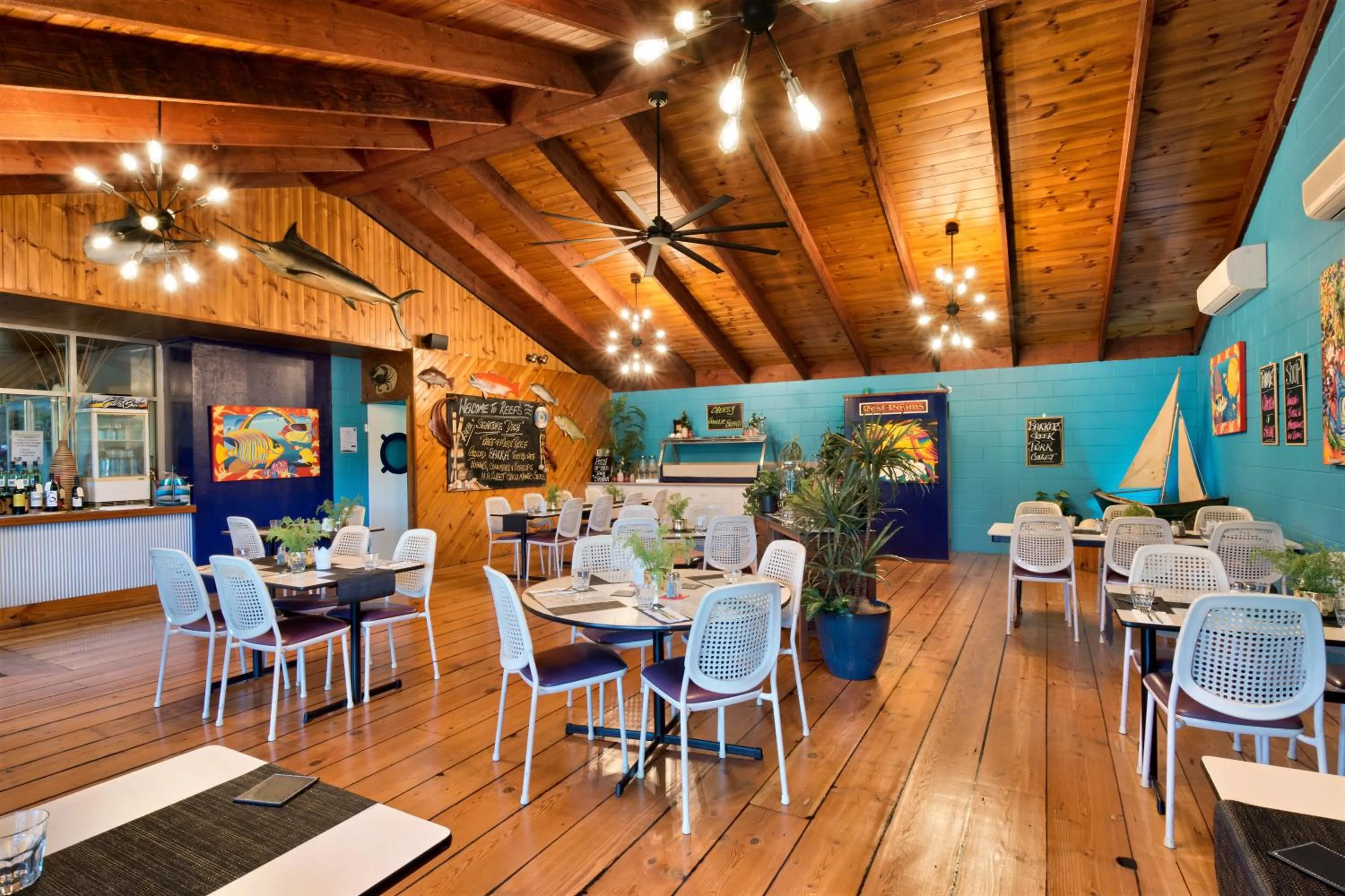 Restaurant/places to eat in Barrier Reef Motel Innisfail