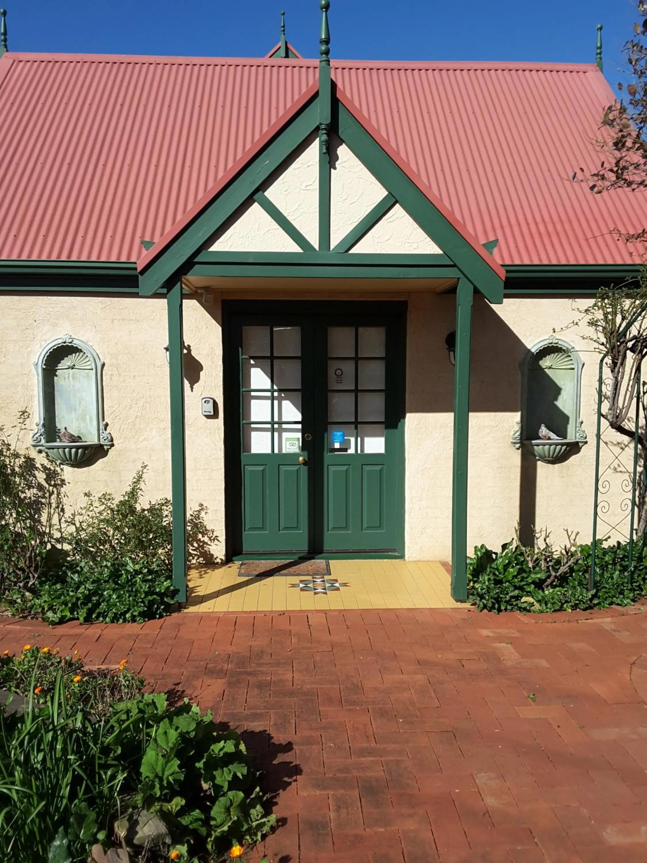 Facade/entrance in The Dove Cote