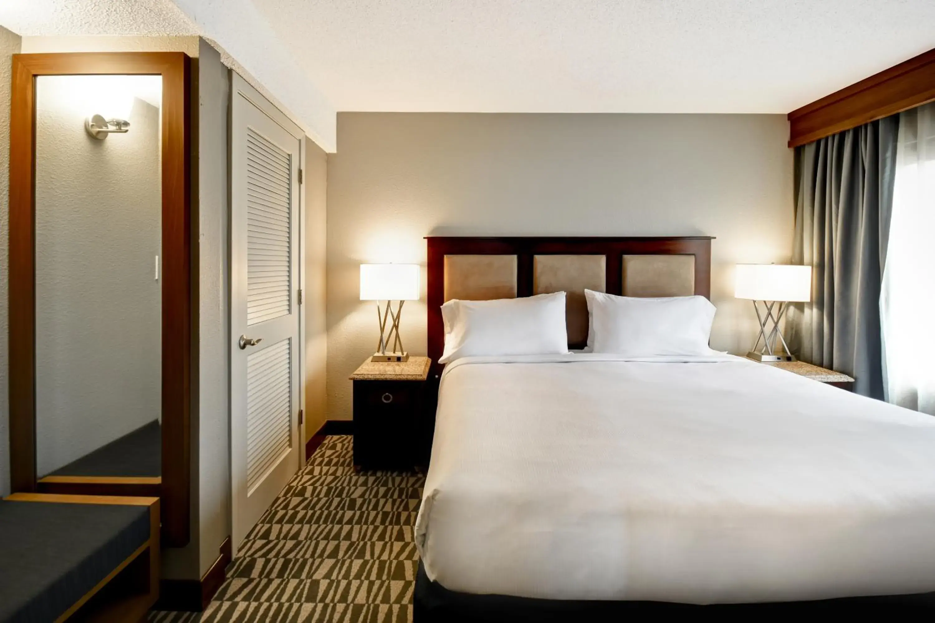 Bedroom, Bed in DoubleTree by Hilton Augusta Bedroom, Bed in DoubleTree by Hilton Augusta