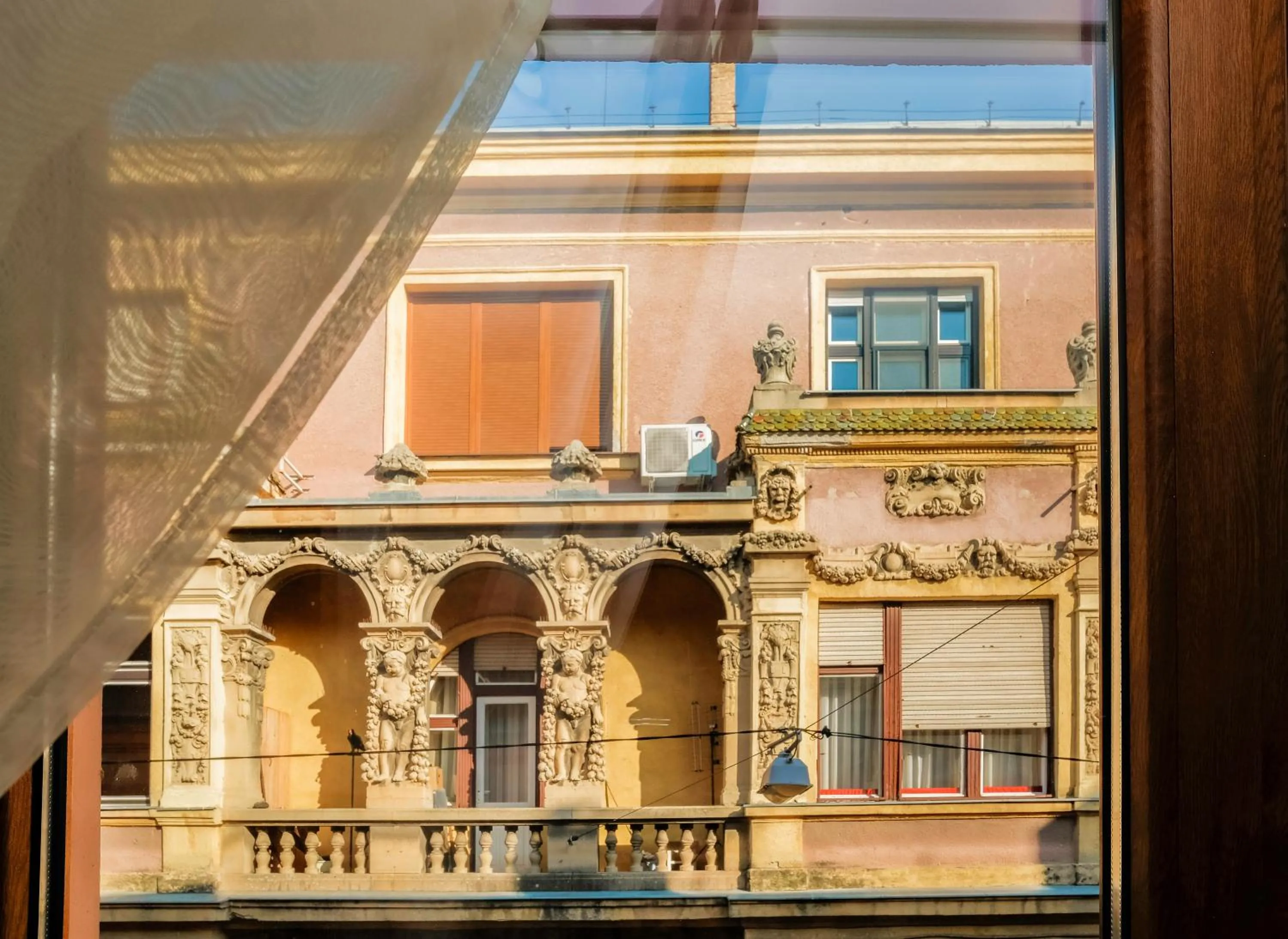 Neighbourhood in König Hotel