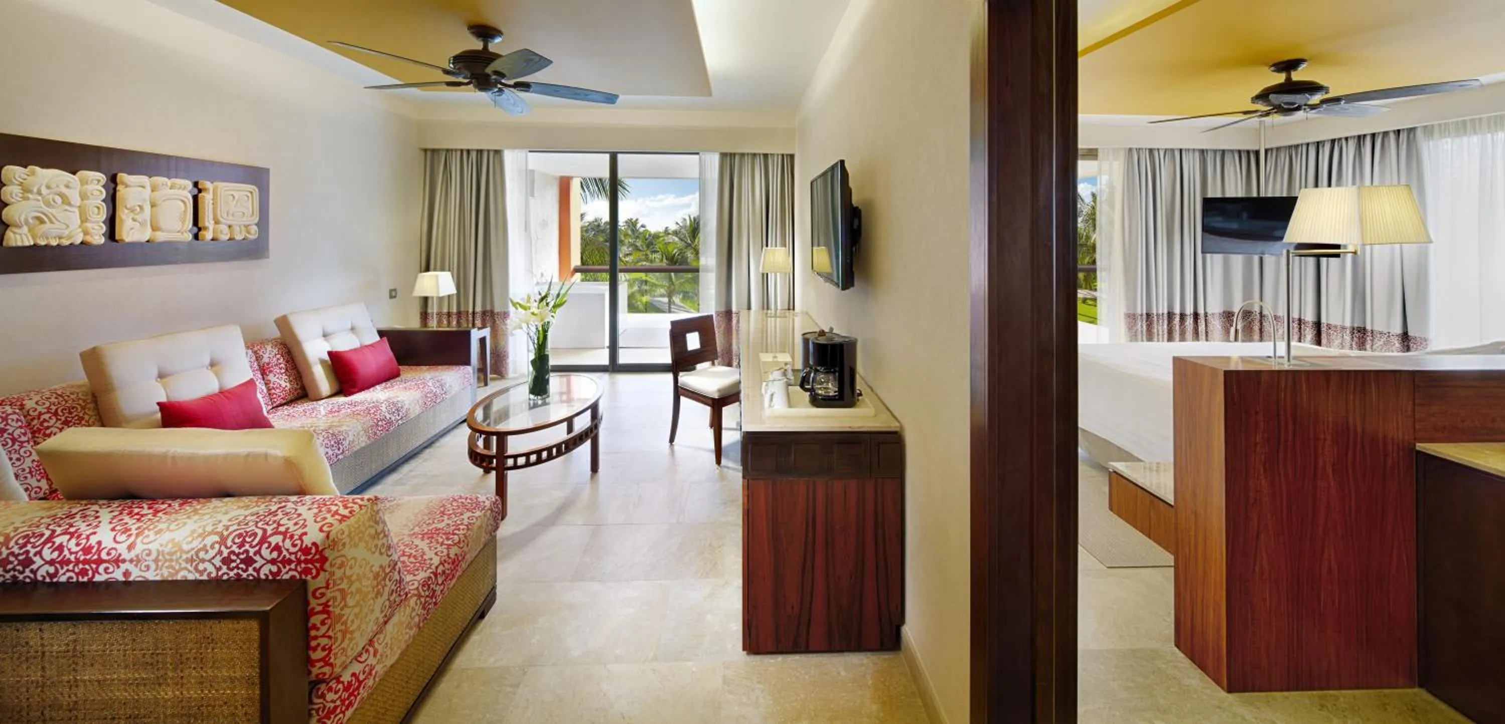 Patio, Bed in Barceló Maya Beach - All Inclusive