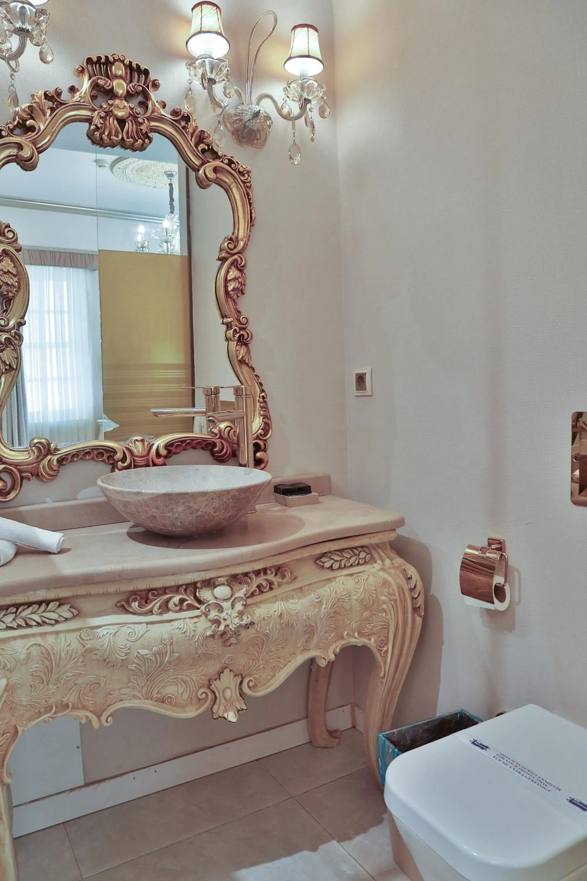 Toilet in Elegance East Hotel