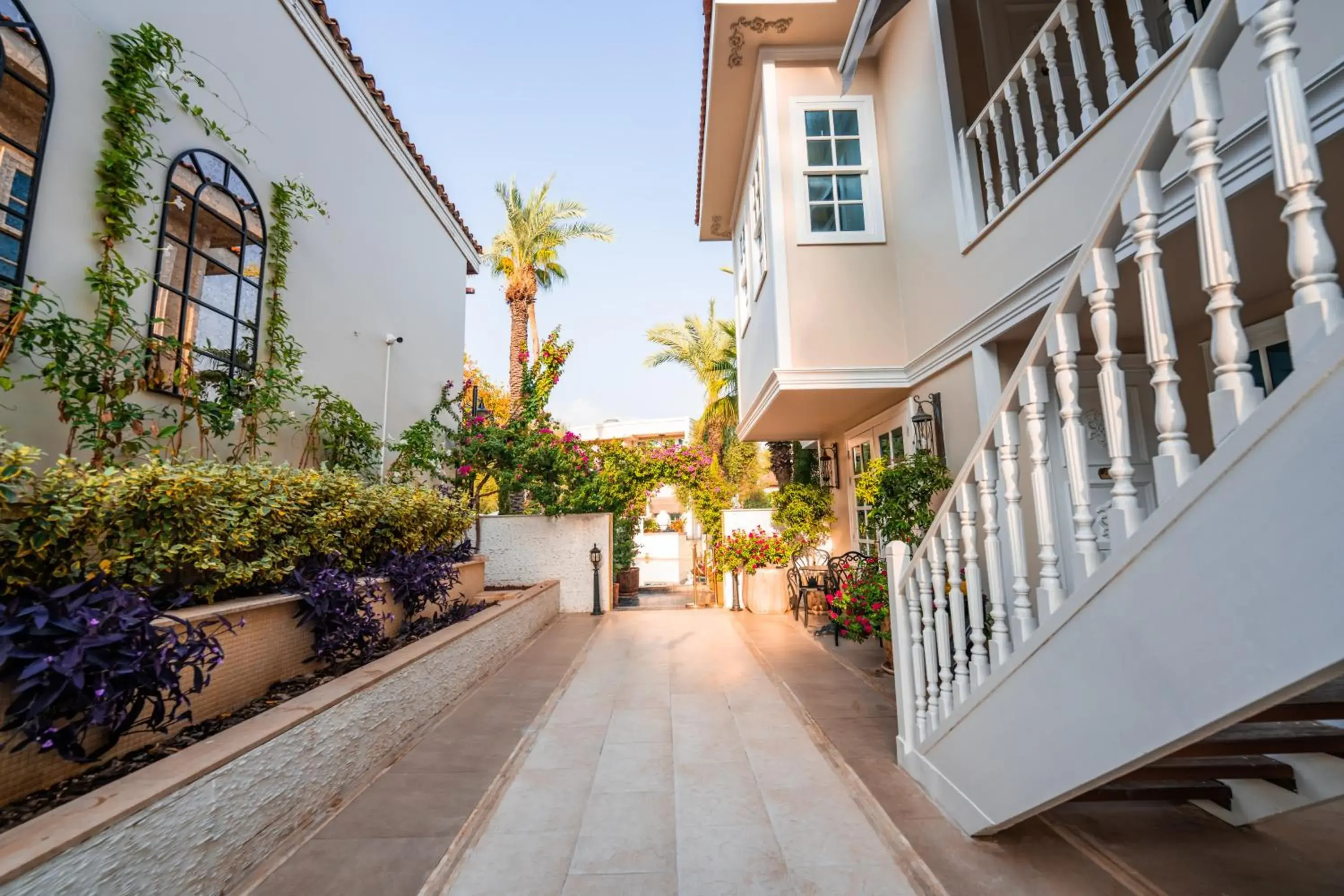 Property building in Elegance East Hotel Property building in Elegance East Hotel