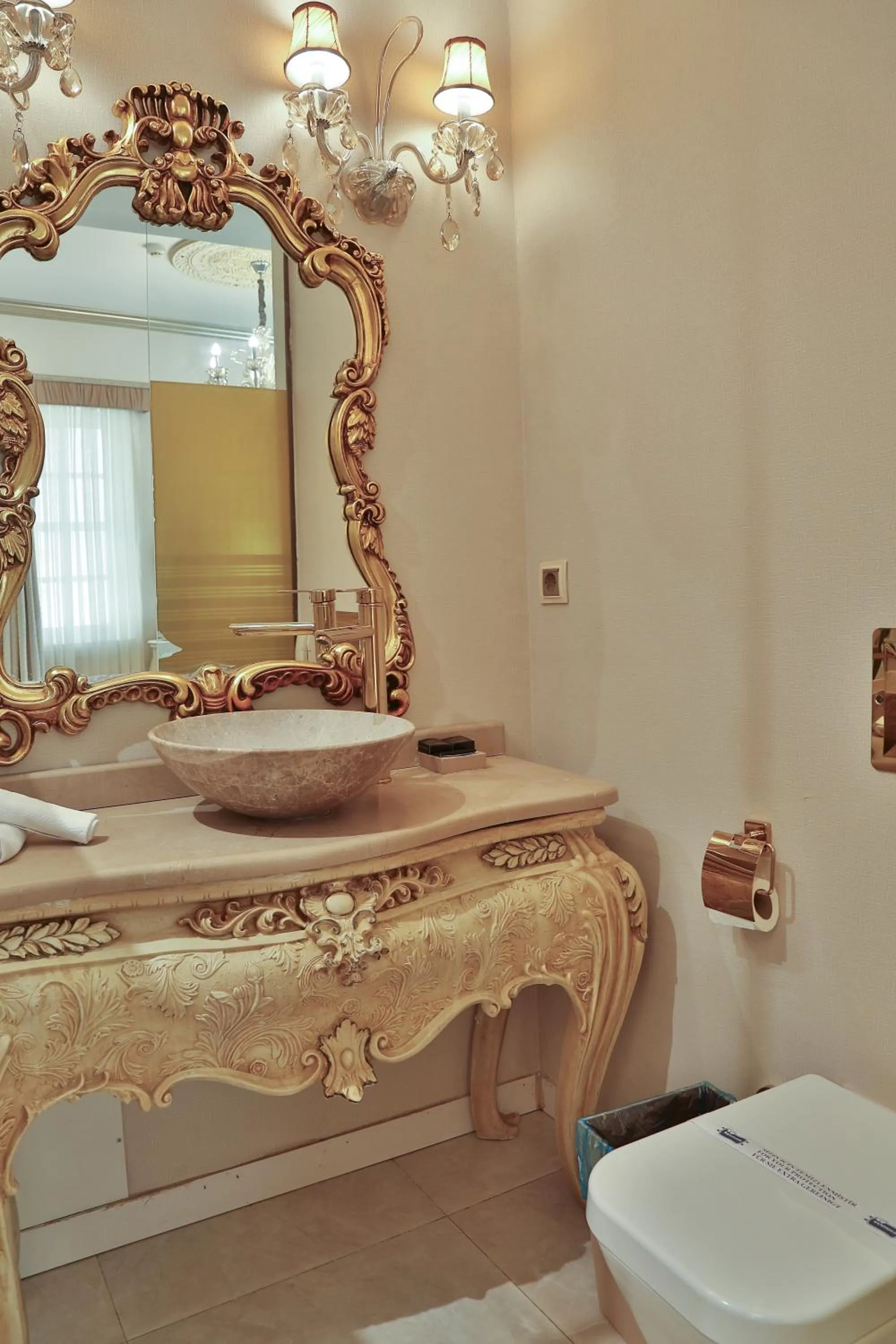 Toilet in Elegance East Hotel