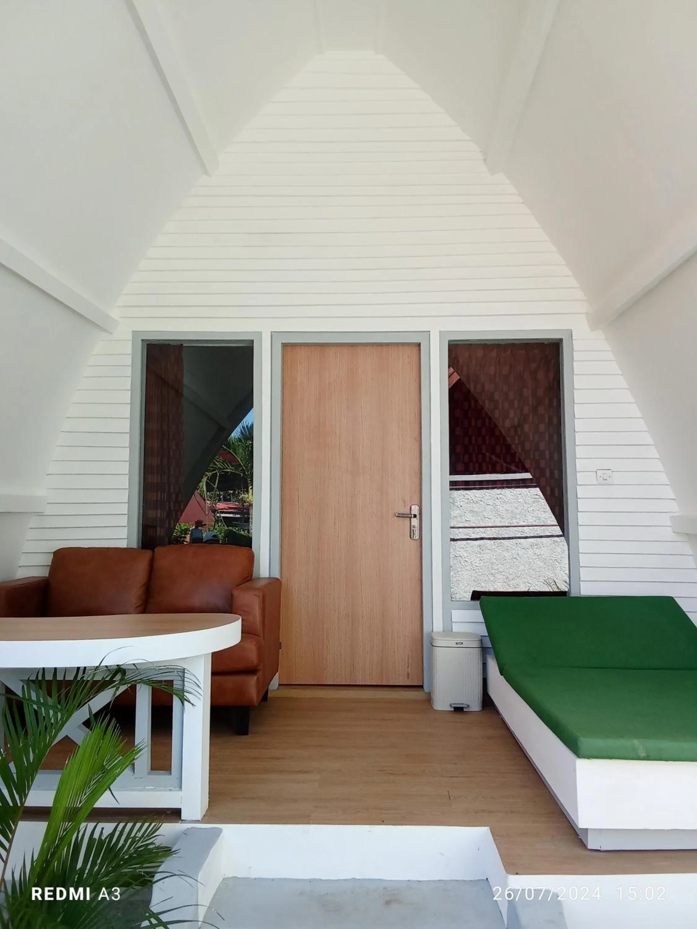 Balcony/Terrace, Bed in Coral Beach 2 Bungalow