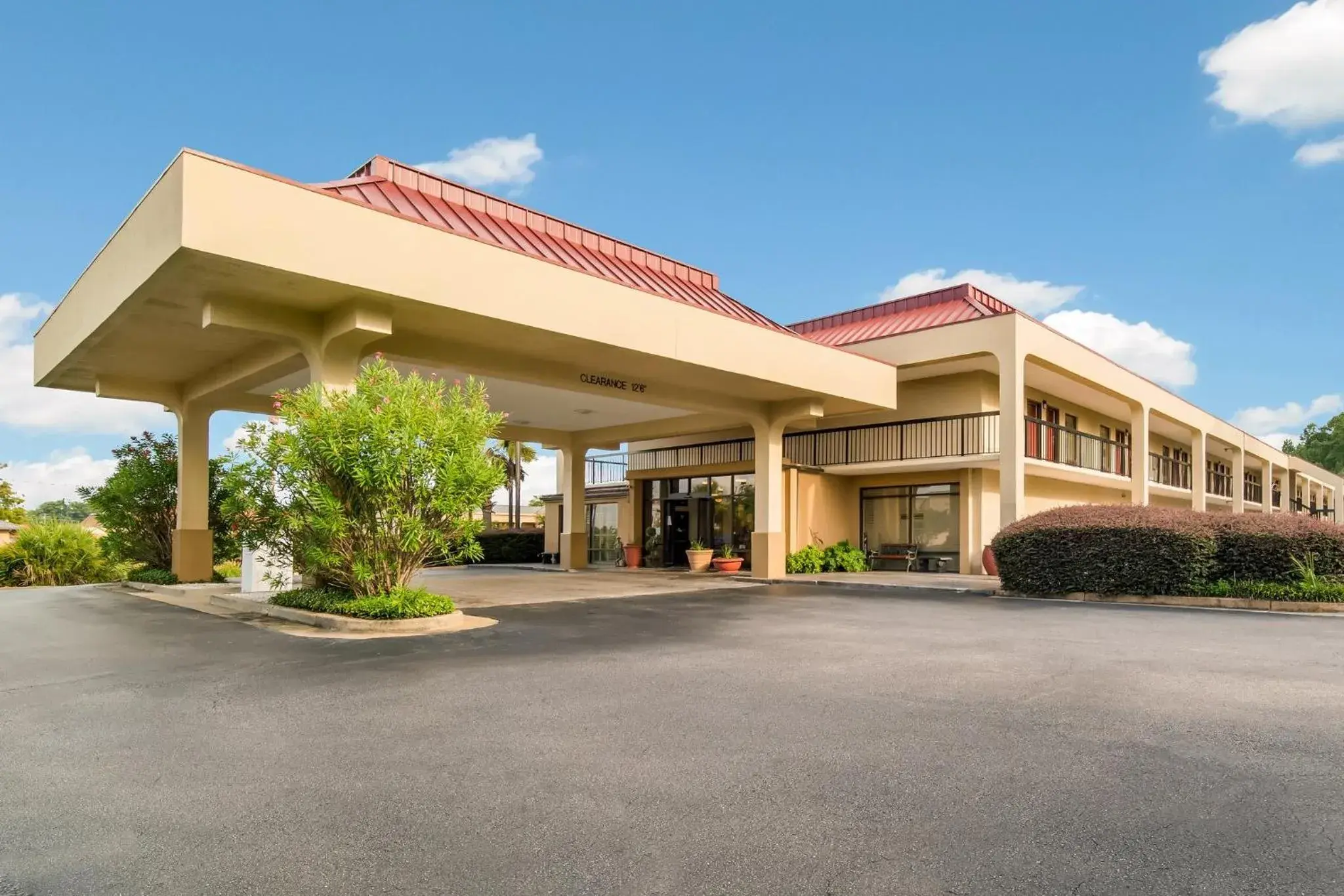 Property building in Red Roof Inn Augusta – Washington Road Property building in Red Roof Inn Augusta – Washington Road