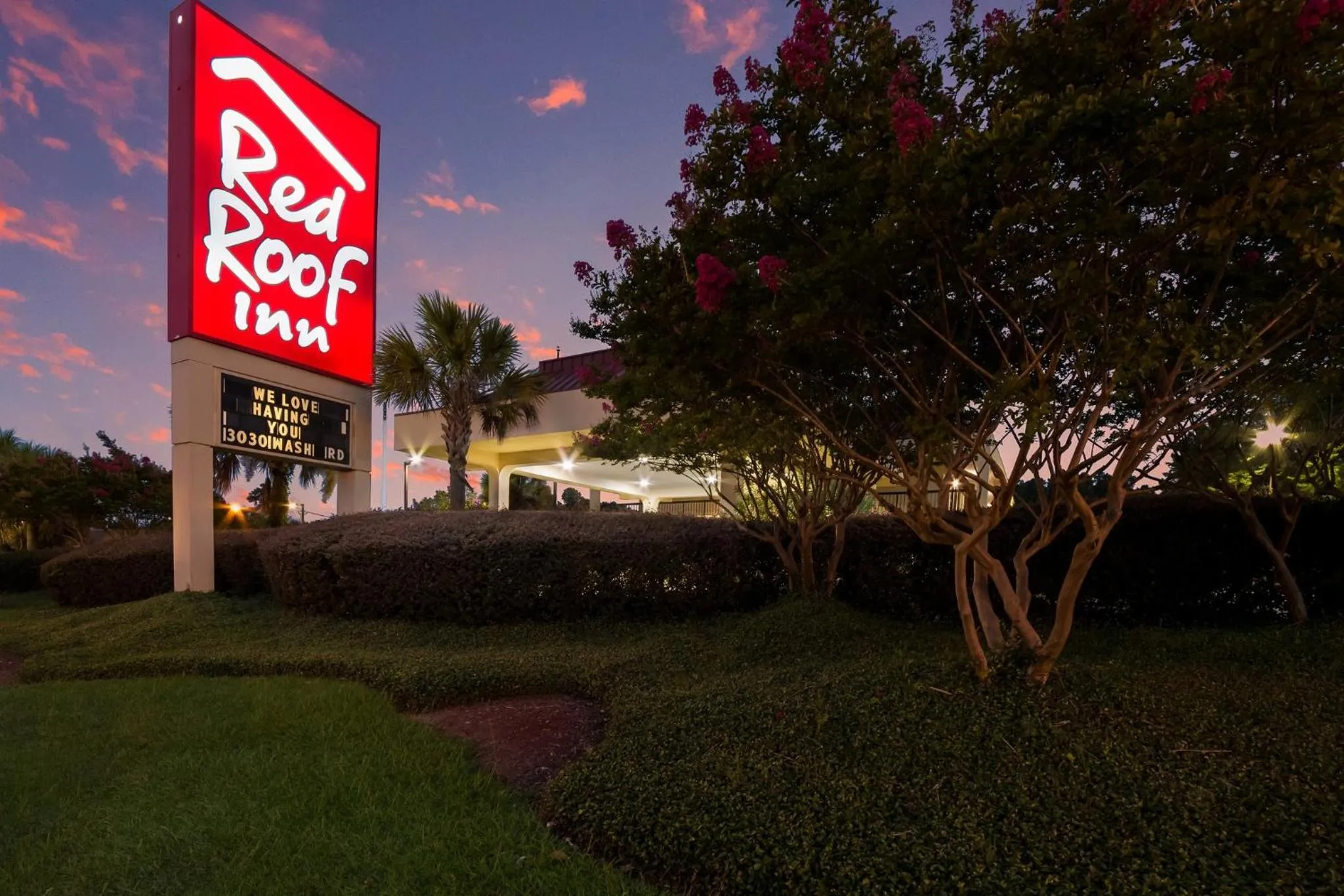 Property building in Red Roof Inn Augusta – Washington Road