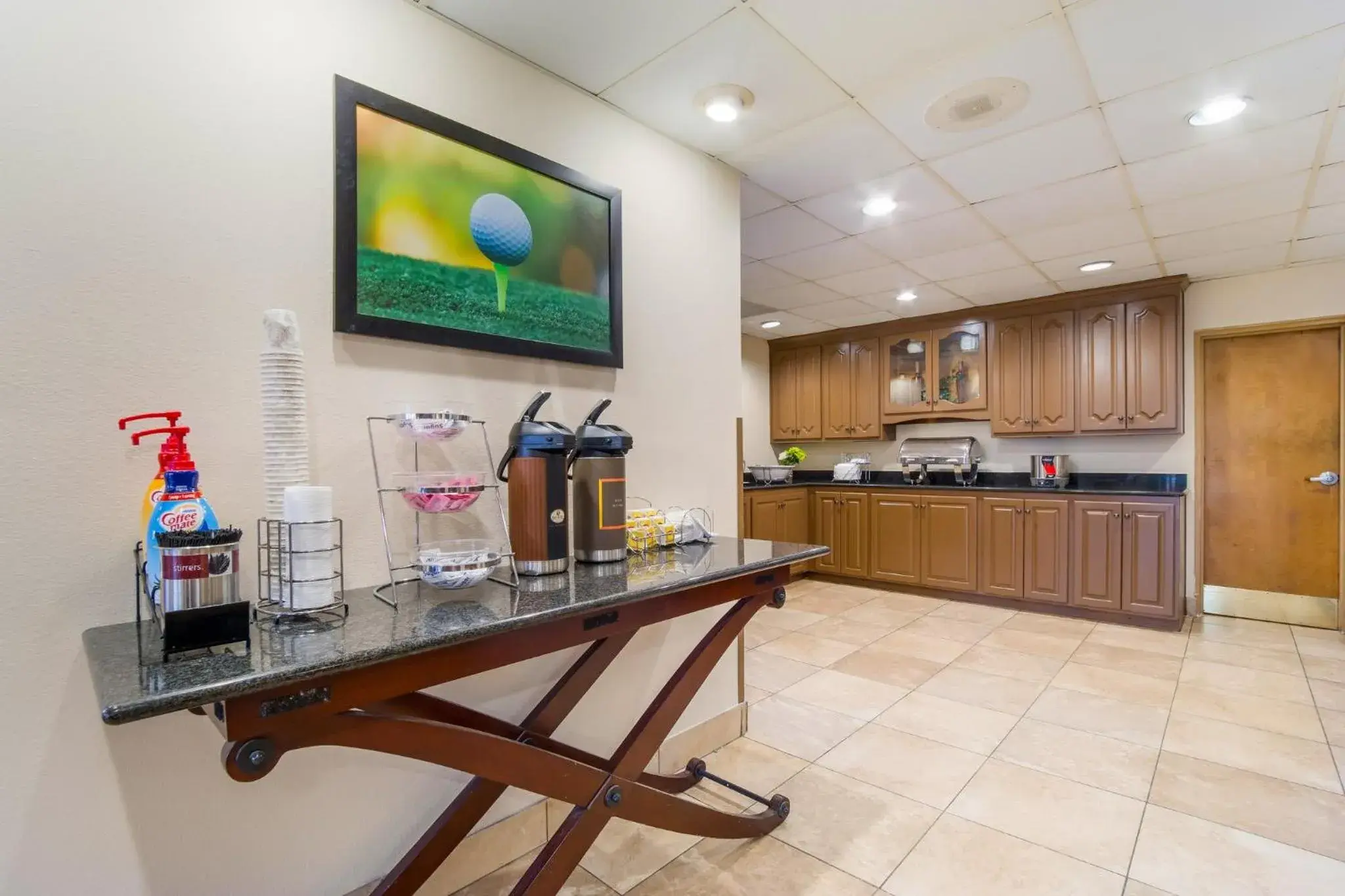 Breakfast in Red Roof Inn Augusta – Washington Road Breakfast in Red Roof Inn Augusta – Washington Road