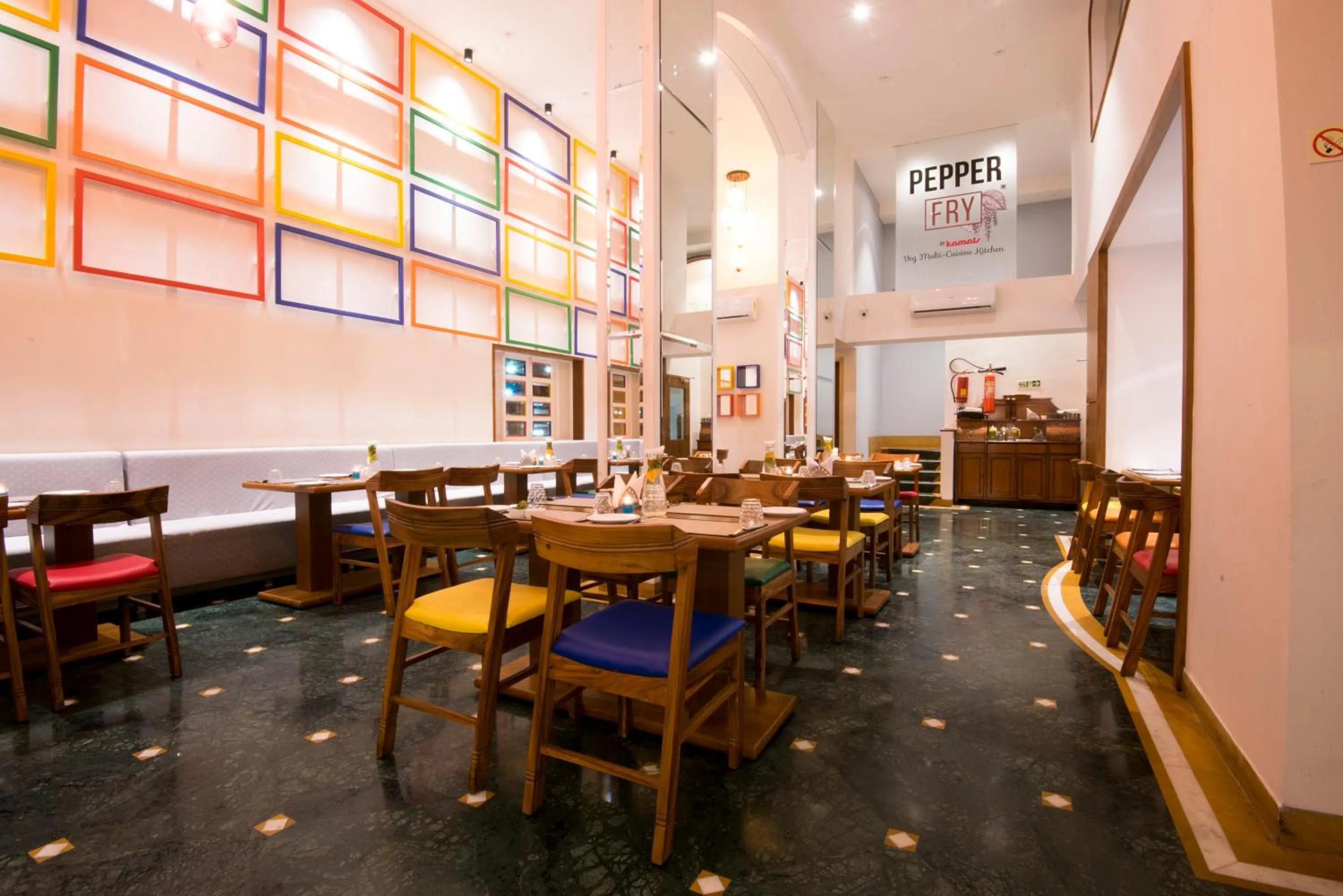 Restaurant/places to eat in VITS Sharanam, Thane