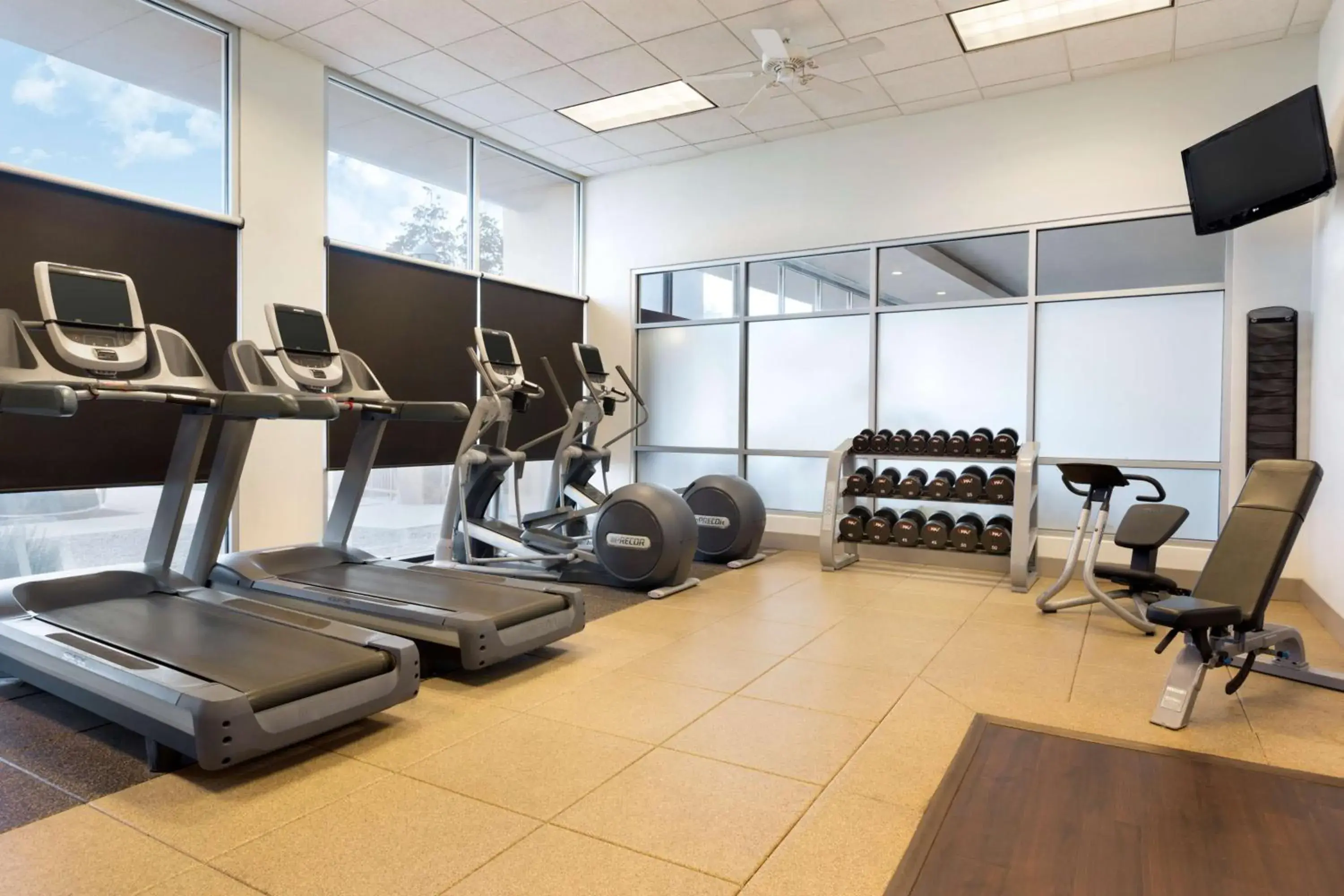 Fitness centre/facilities in Embassy Suites by Hilton Albuquerque Fitness centre/facilities in Embassy Suites by Hilton Albuquerque