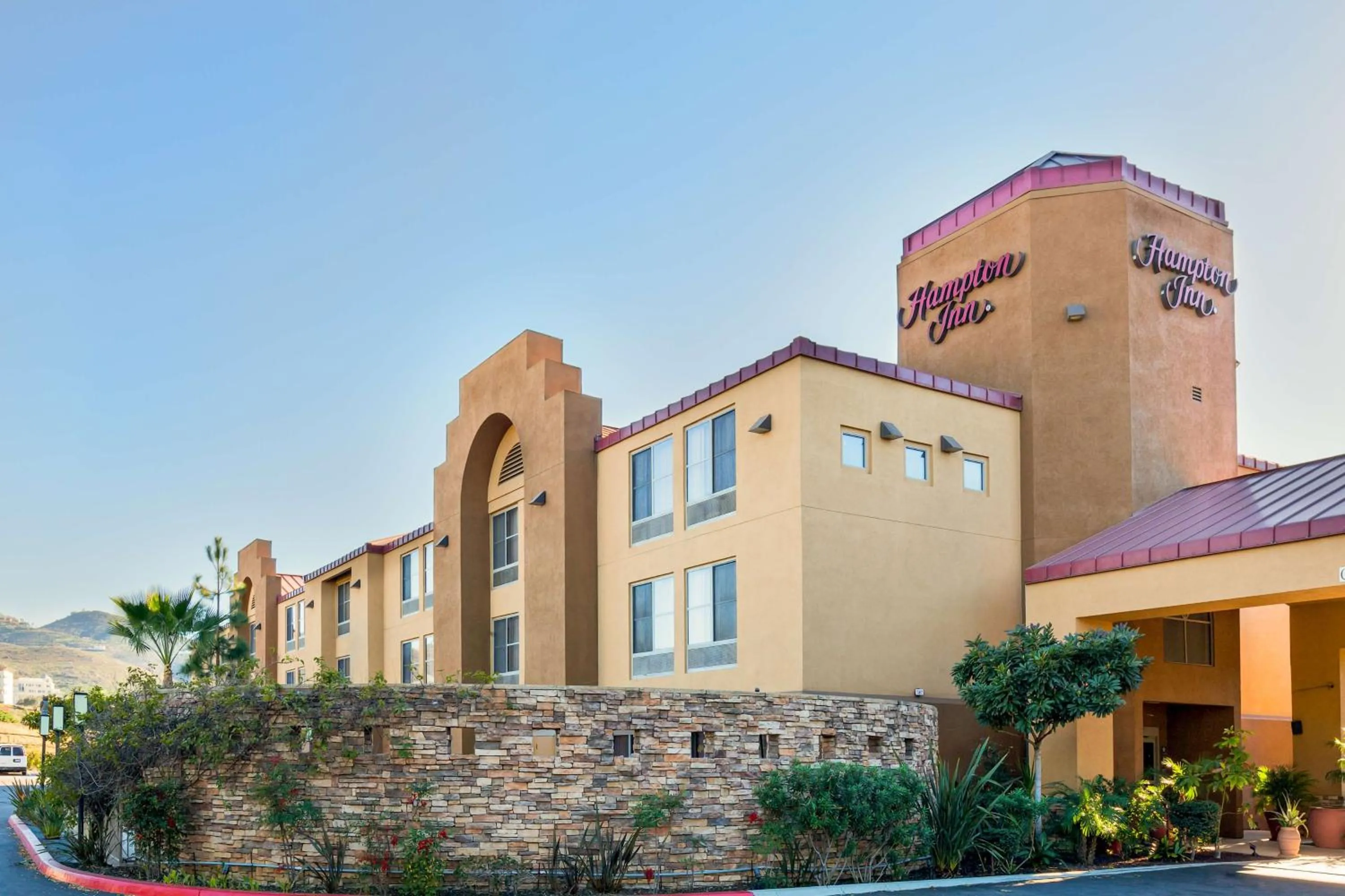 Property building in Hampton Inn San Marcos