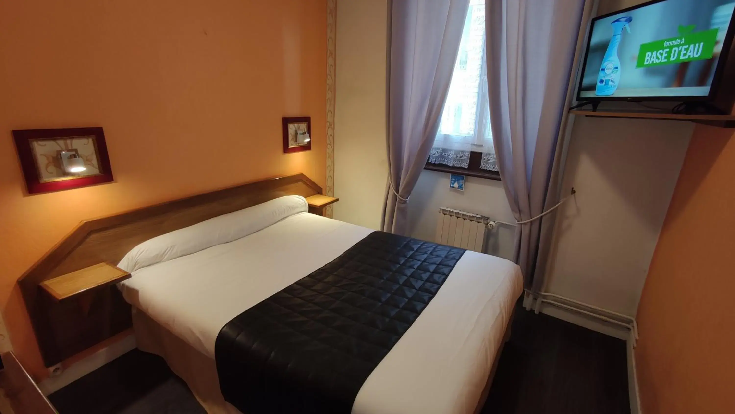 Double Room - single occupancy in Hotel Angleterre Double Room - single occupancy in Hotel Angleterre