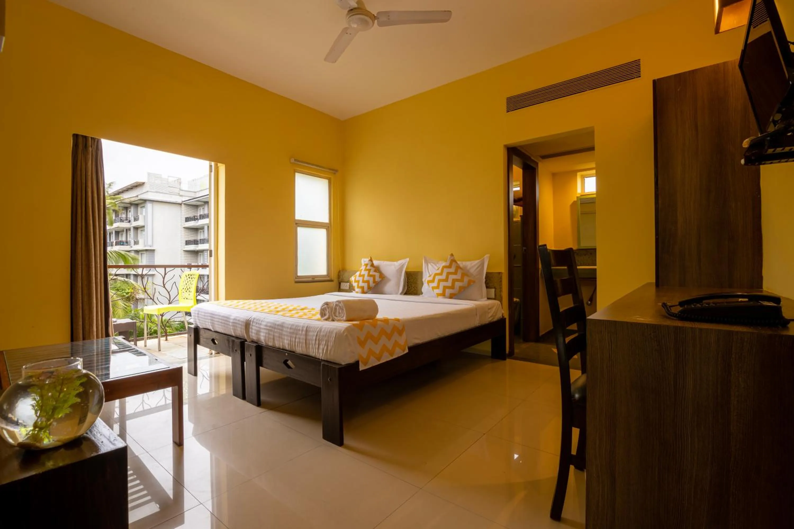 Bed in Sharanam Green Resort