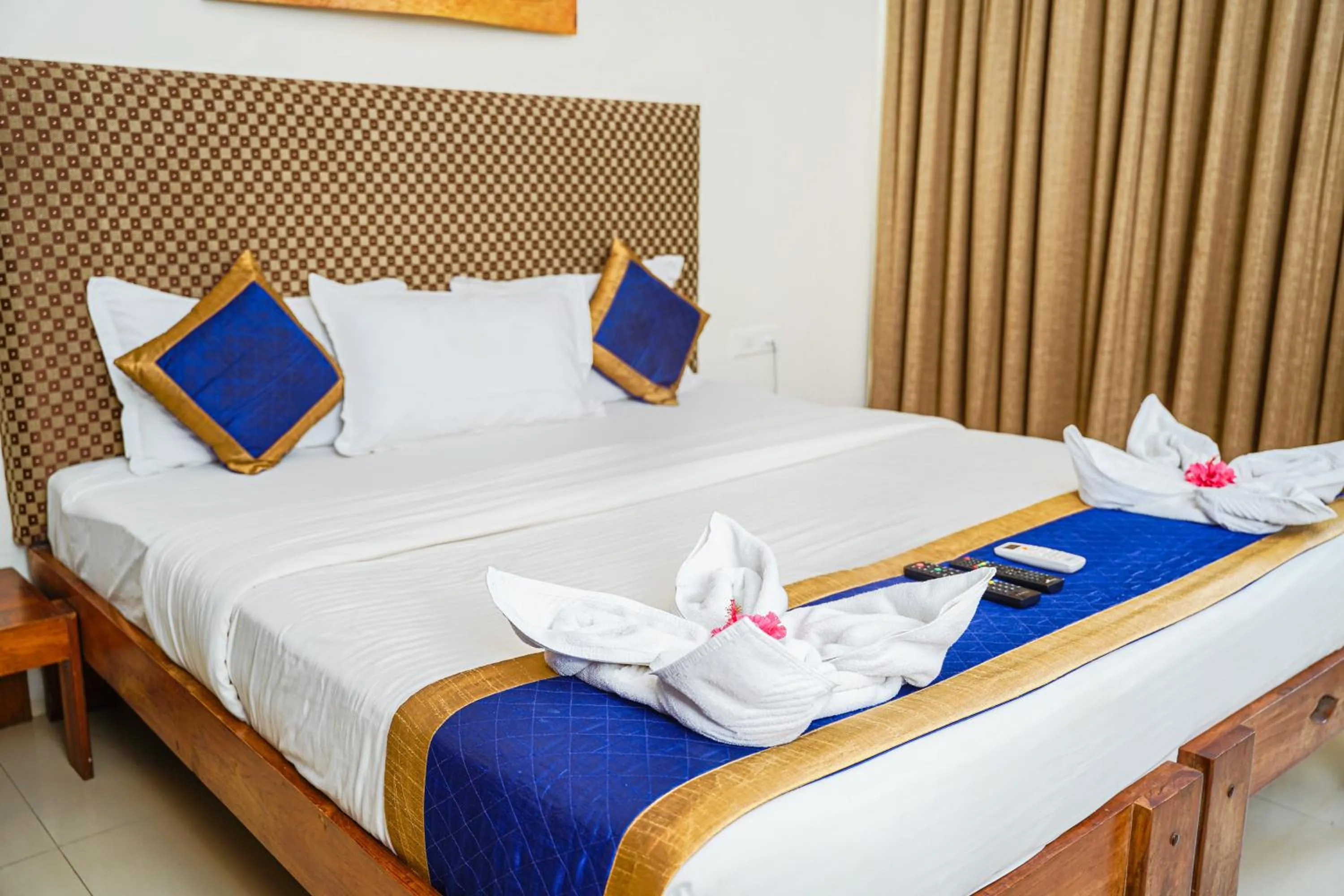 Bed in Sharanam Green Resort