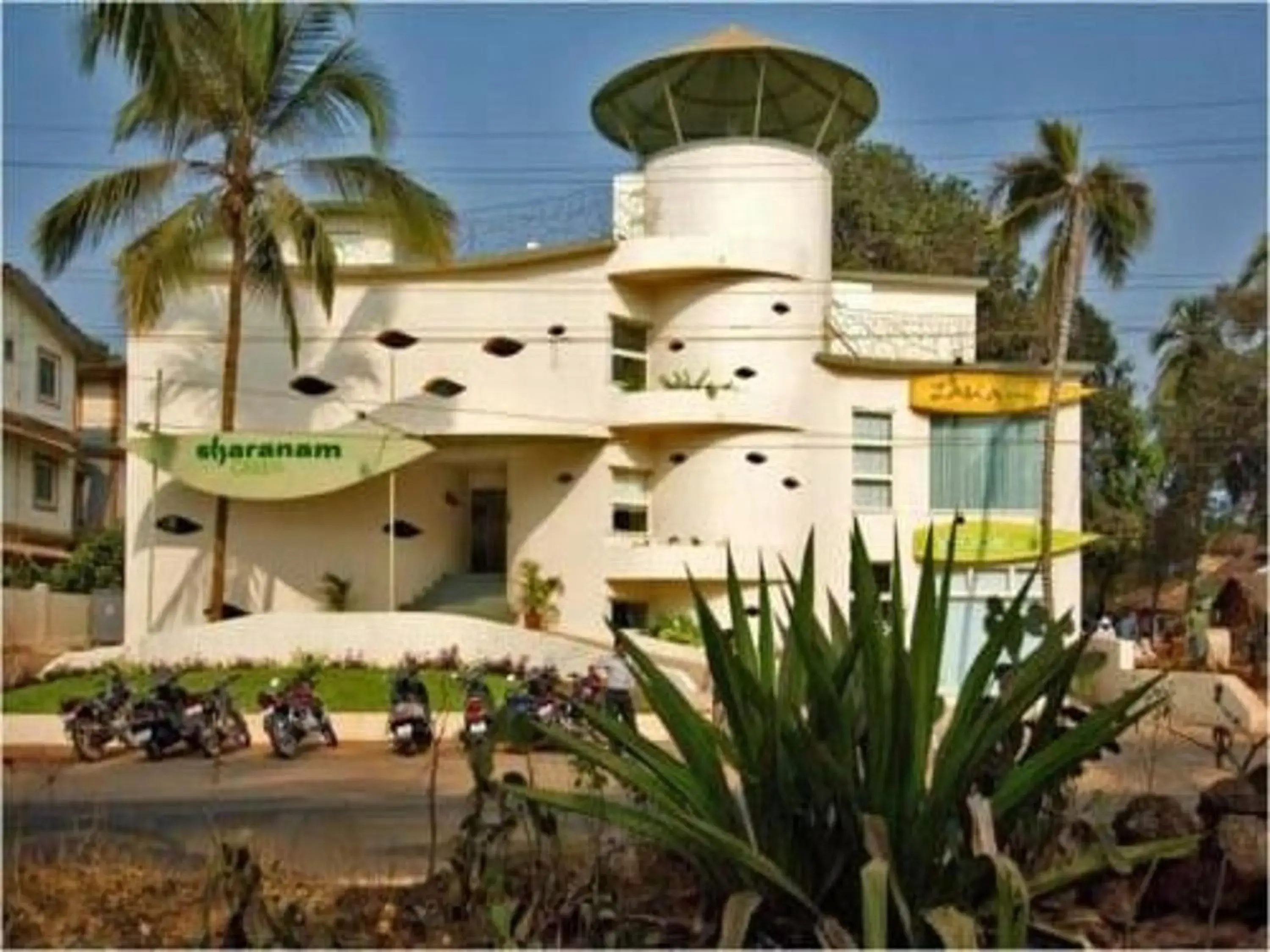 Property building in Sharanam Green Resort Property building in Sharanam Green Resort