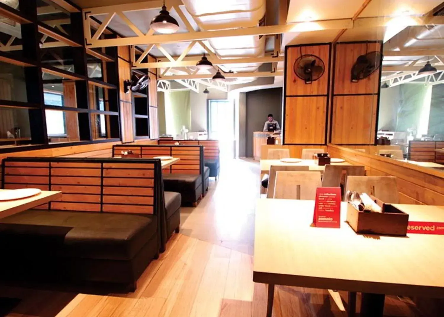 Restaurant/places to eat in Sharanam Green Resort Restaurant/places to eat in Sharanam Green Resort