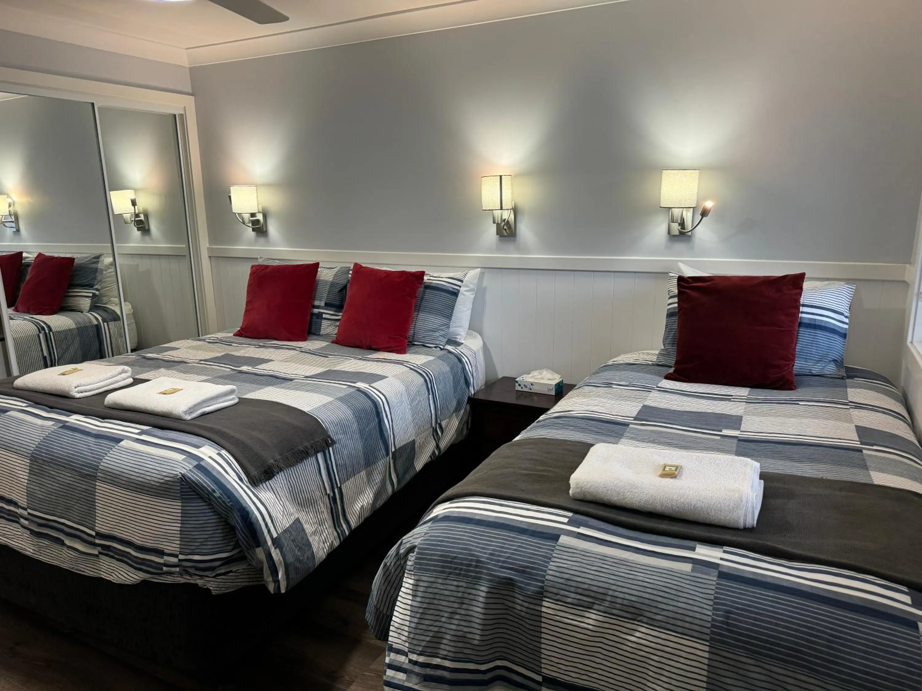 Bed in Ulladulla Motel