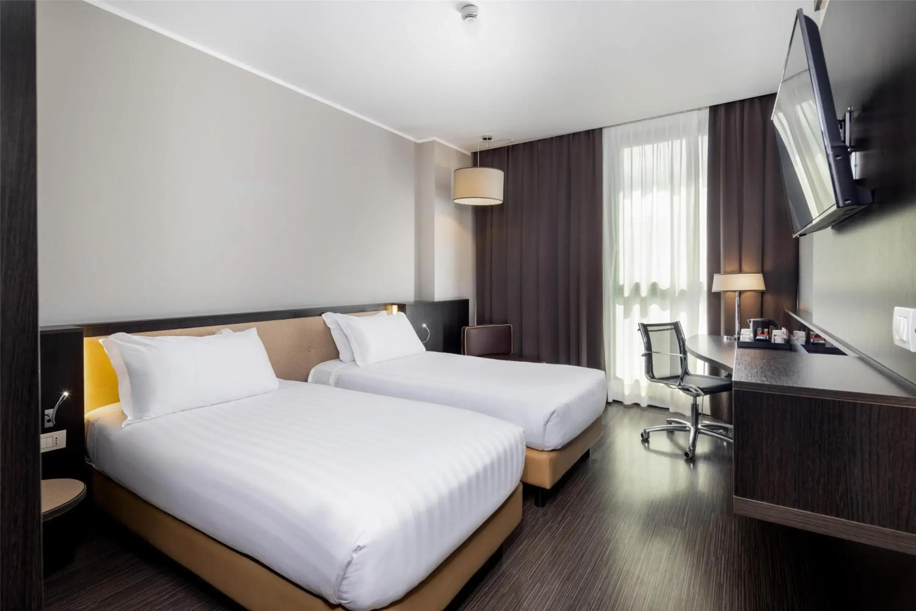 Bedroom, Bed in Best Western Premier CHC Airport Bedroom, Bed in Best Western Premier CHC Airport