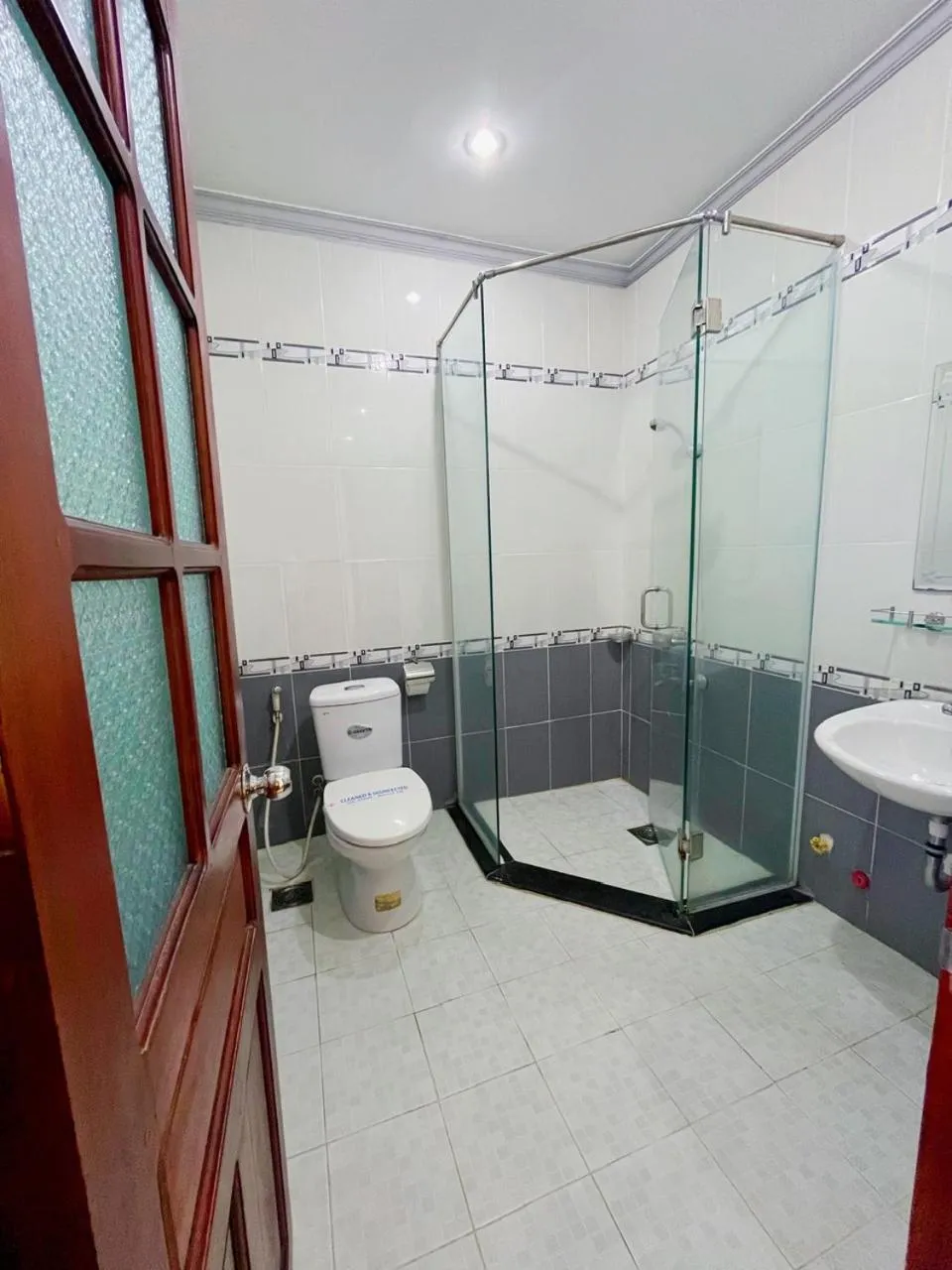 Toilet in Asia Hotel Can Tho