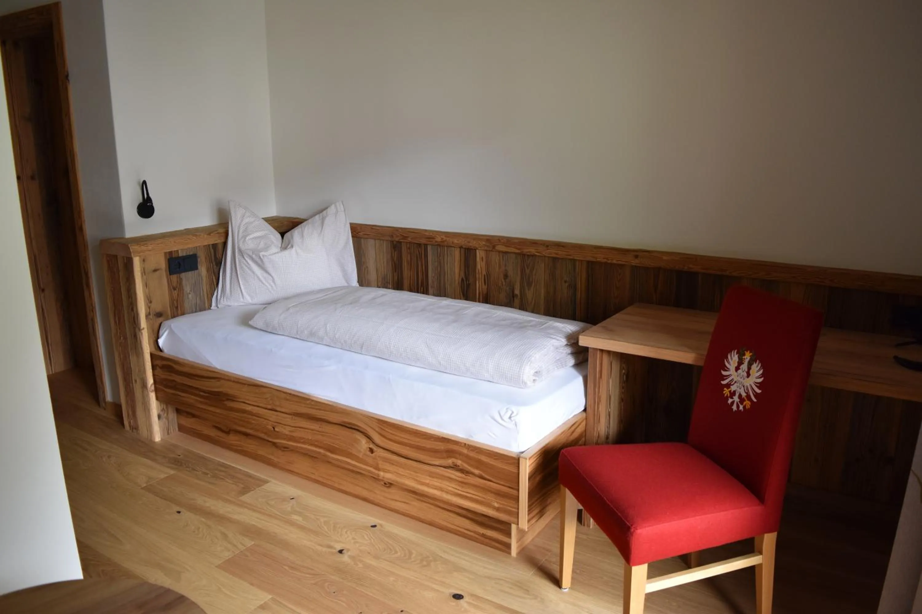Bed in Garni des Alpes
