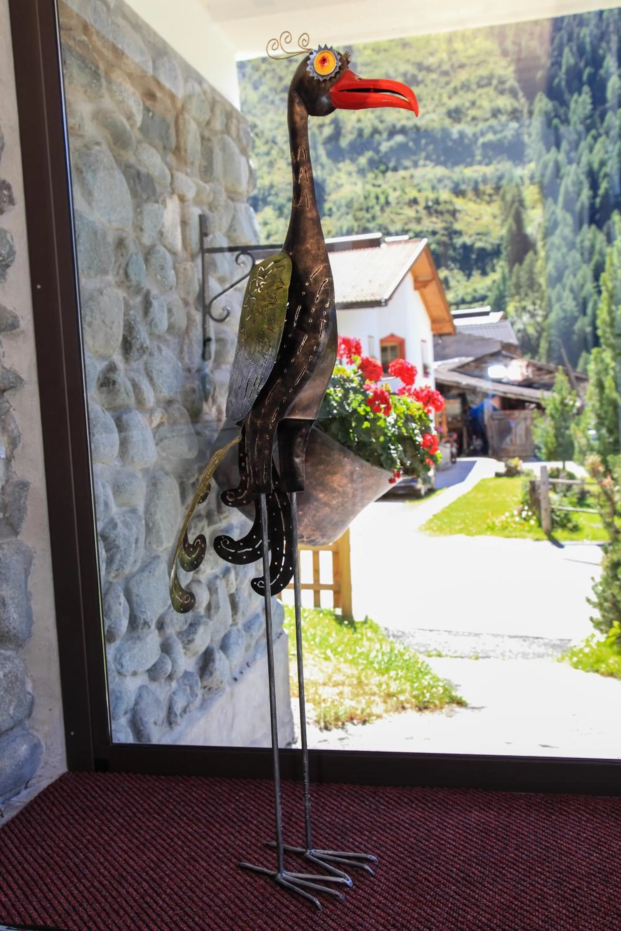 Facade/entrance in Garni des Alpes