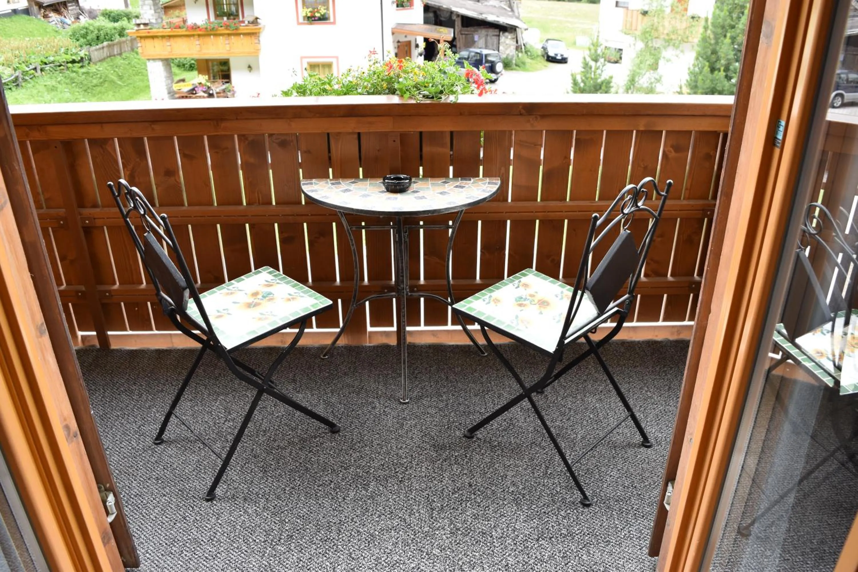 Balcony/Terrace in Garni des Alpes