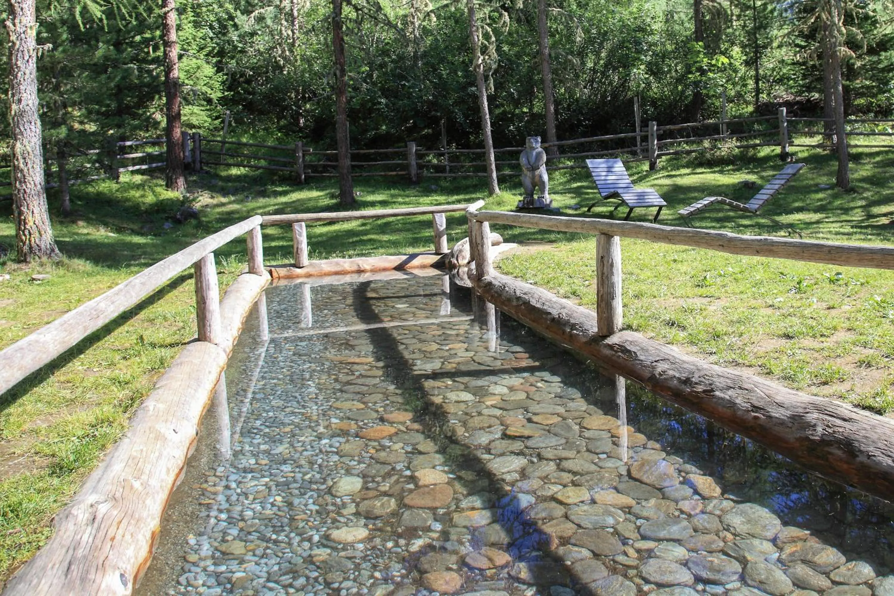 Entertainment in Garni des Alpes