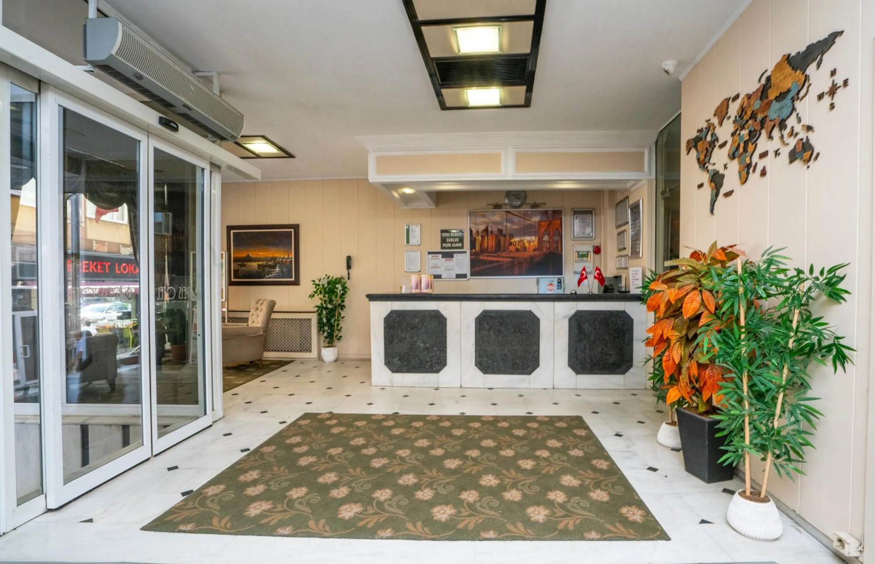 Lobby or reception in Grand Reis Hotel