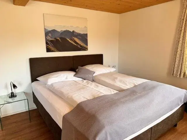 Superior Family Room in La Tgoma - Hotel & Restaurant Superior Family Room in La Tgoma - Hotel & Restaurant