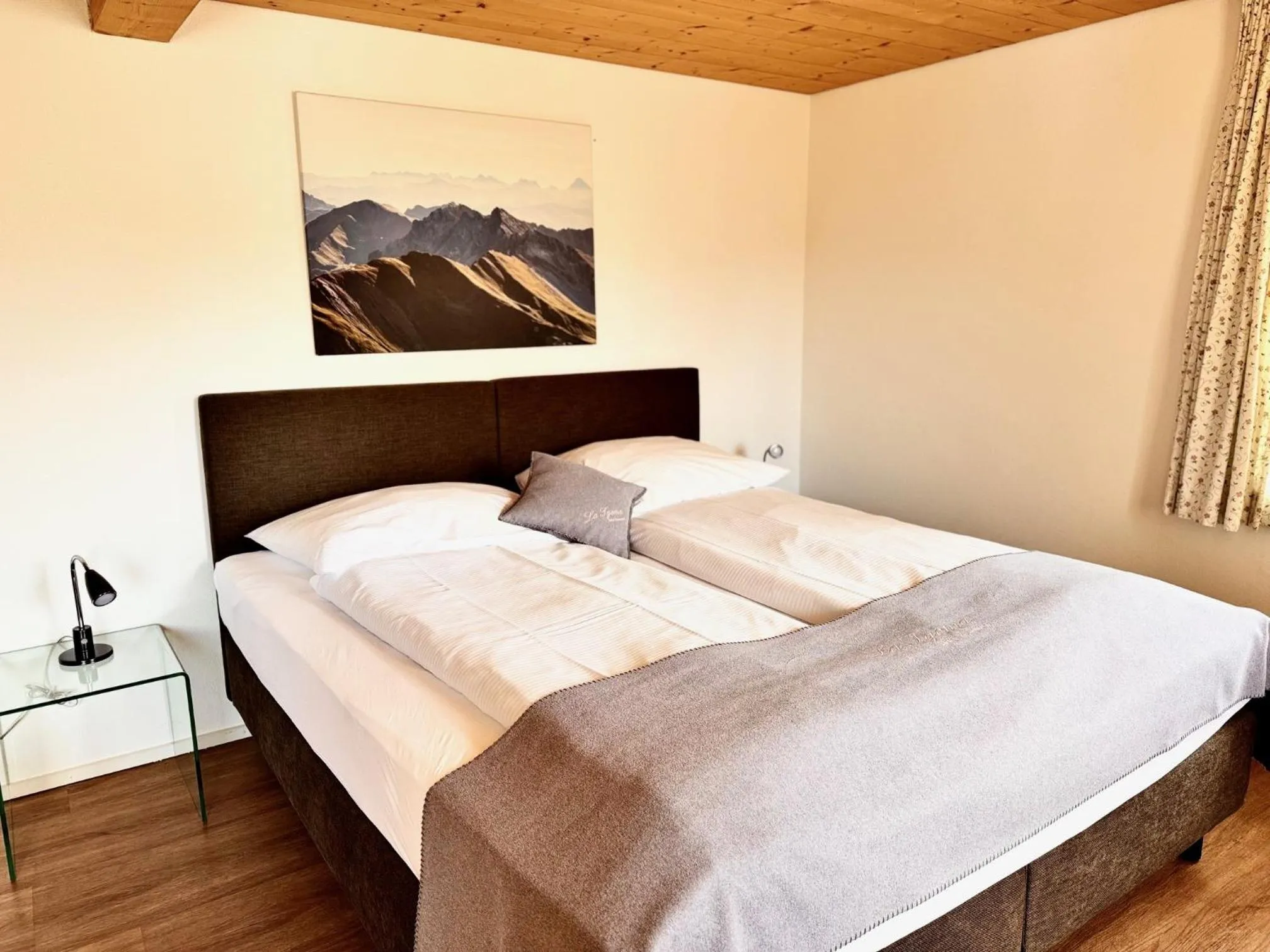 Bed in La Tgoma - Hotel & Restaurant