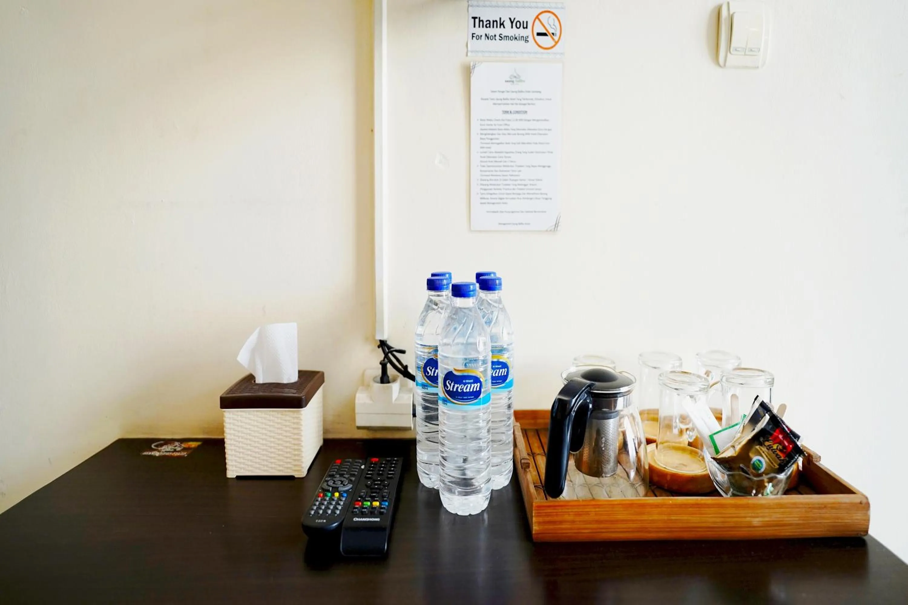 Food and drinks in Saung Balibu Hotel