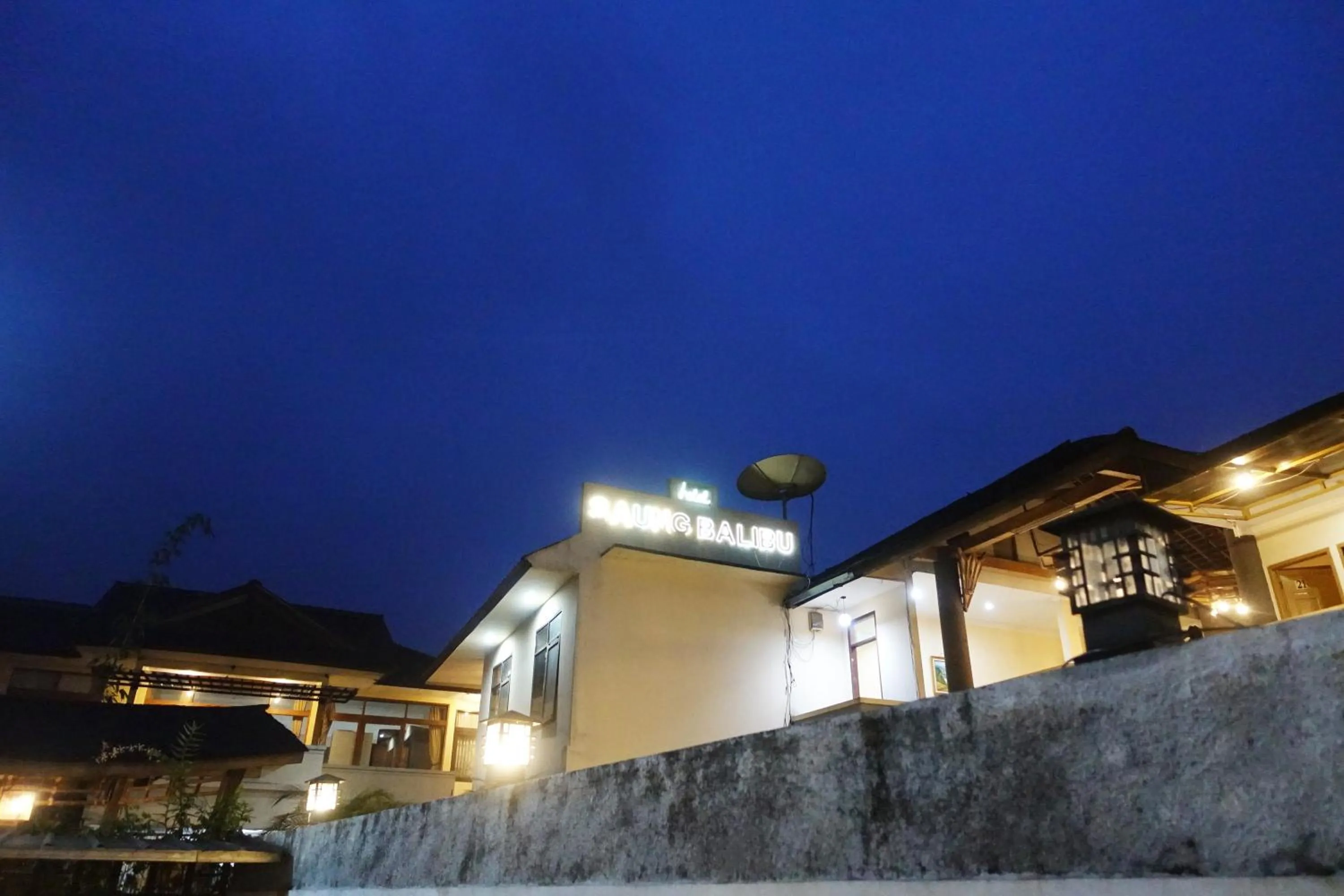 Property building in Saung Balibu Hotel