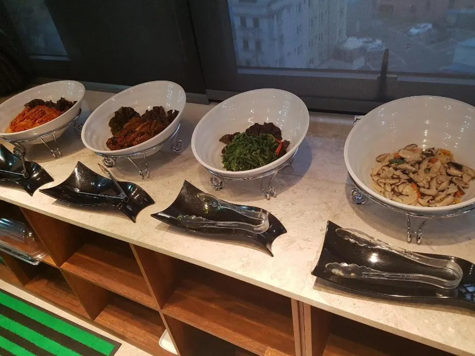 Restaurant/places to eat in Hotel Artheim