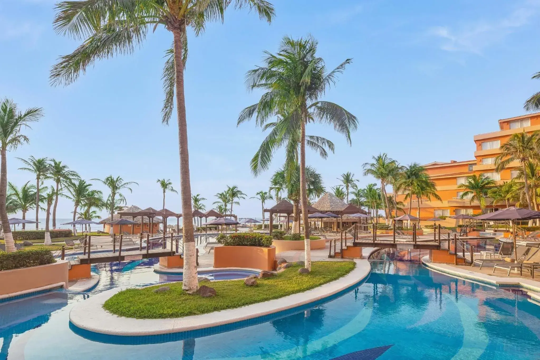 Swimming pool in Grand Fiesta Americana Veracruz Swimming pool in Grand Fiesta Americana Veracruz