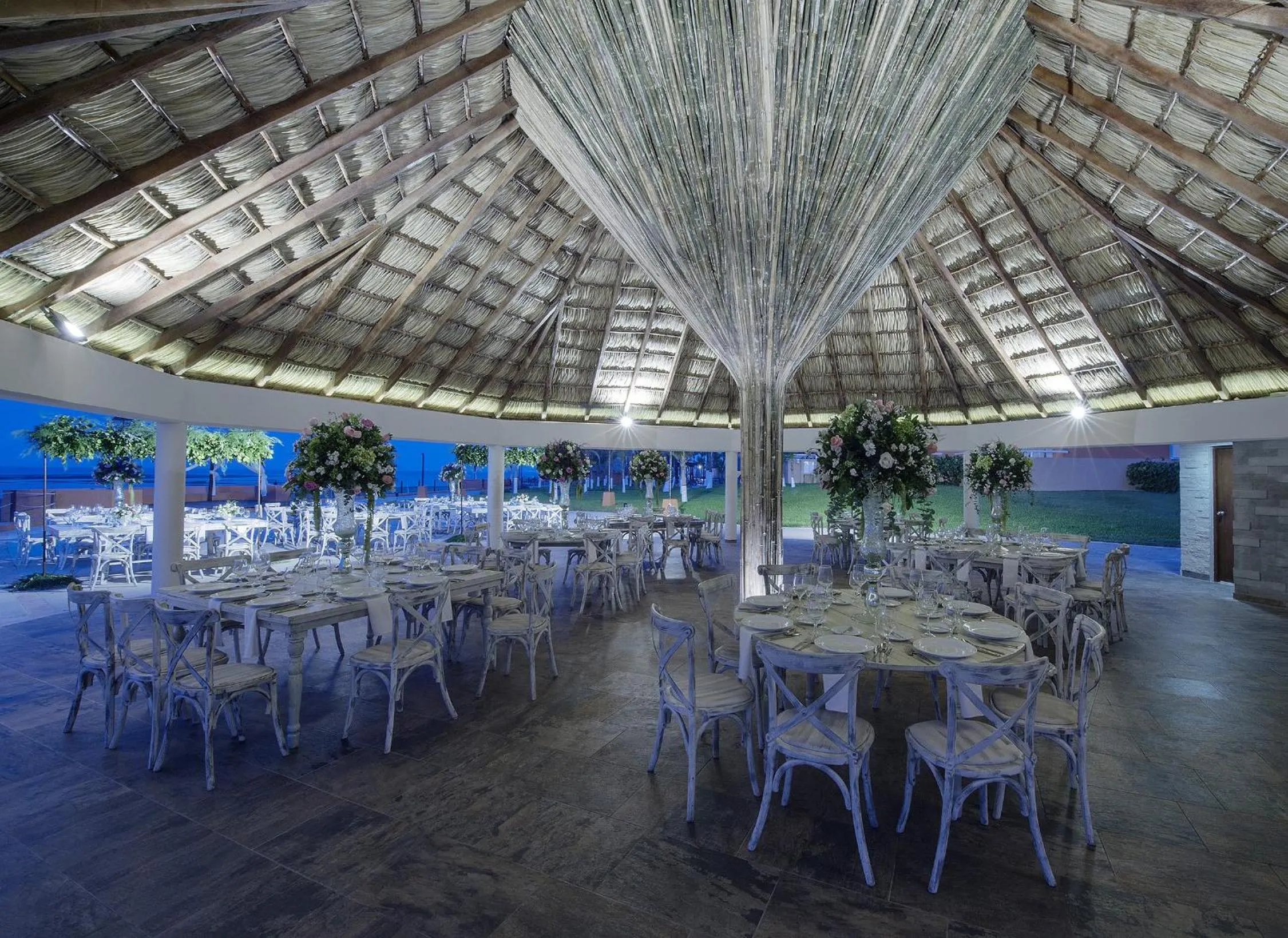 Restaurant/places to eat in Grand Fiesta Americana Veracruz