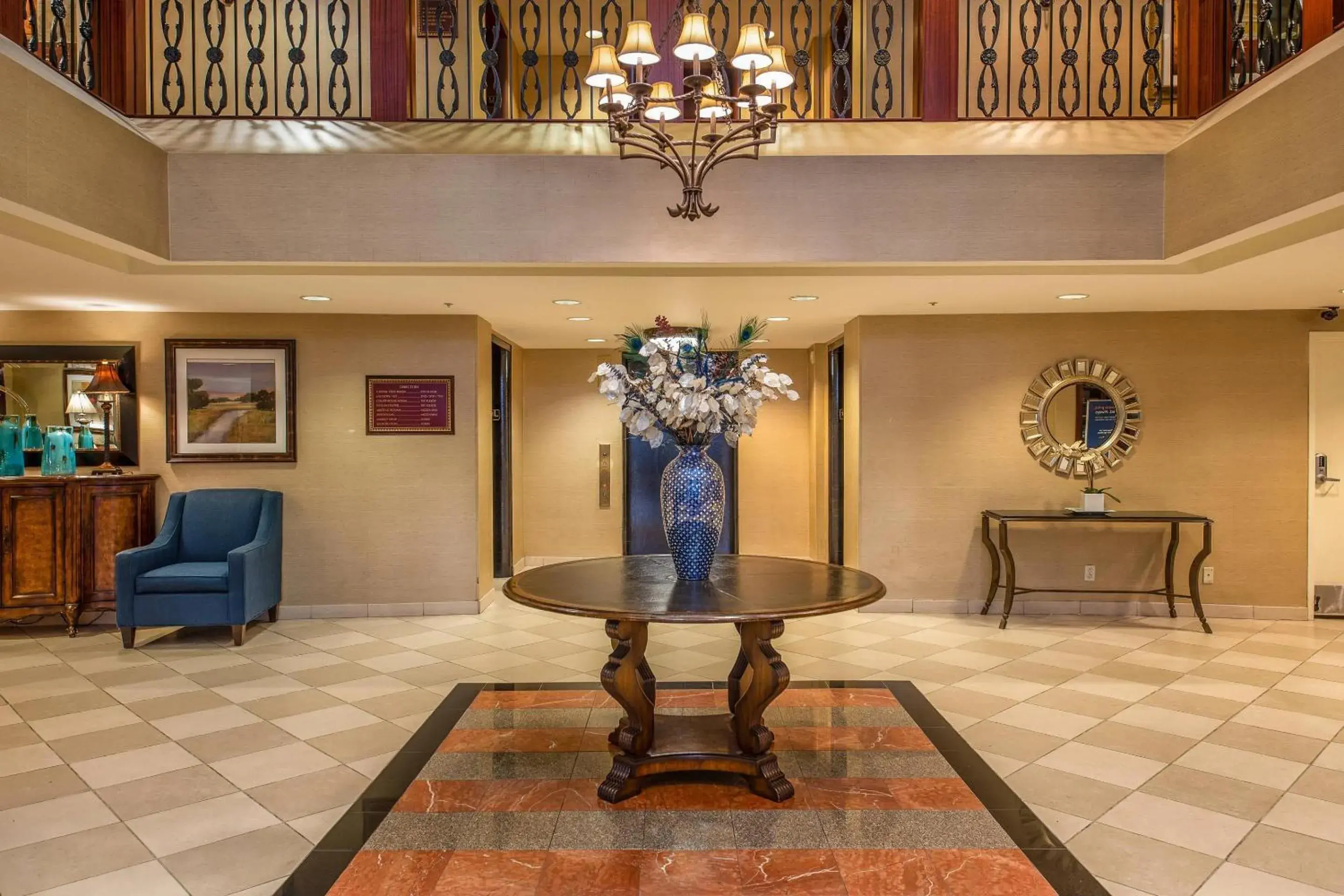 Lobby or reception in Clarion Collection Hotel Arlington Court Suites Lobby or reception in Clarion Collection Hotel Arlington Court Suites