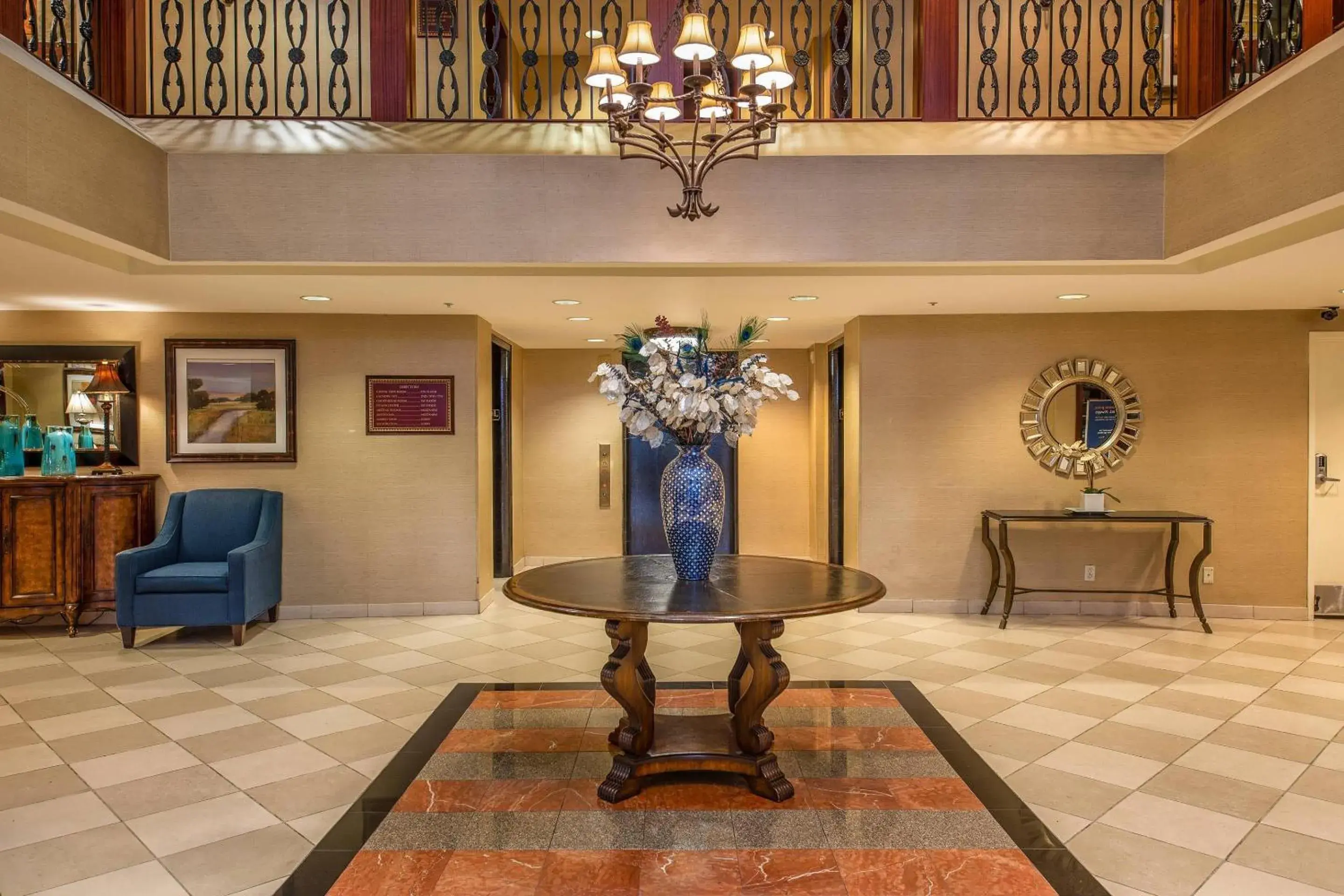Lobby or reception in Clarion Collection Hotel Arlington Court Suites Lobby or reception in Clarion Collection Hotel Arlington Court Suites