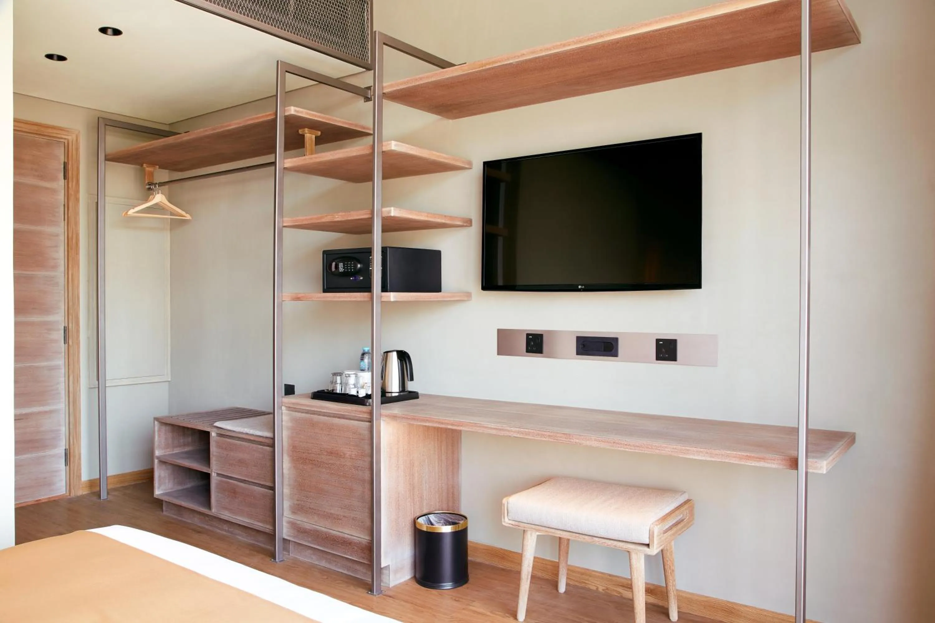 TV and multimedia in Hatta Resorts