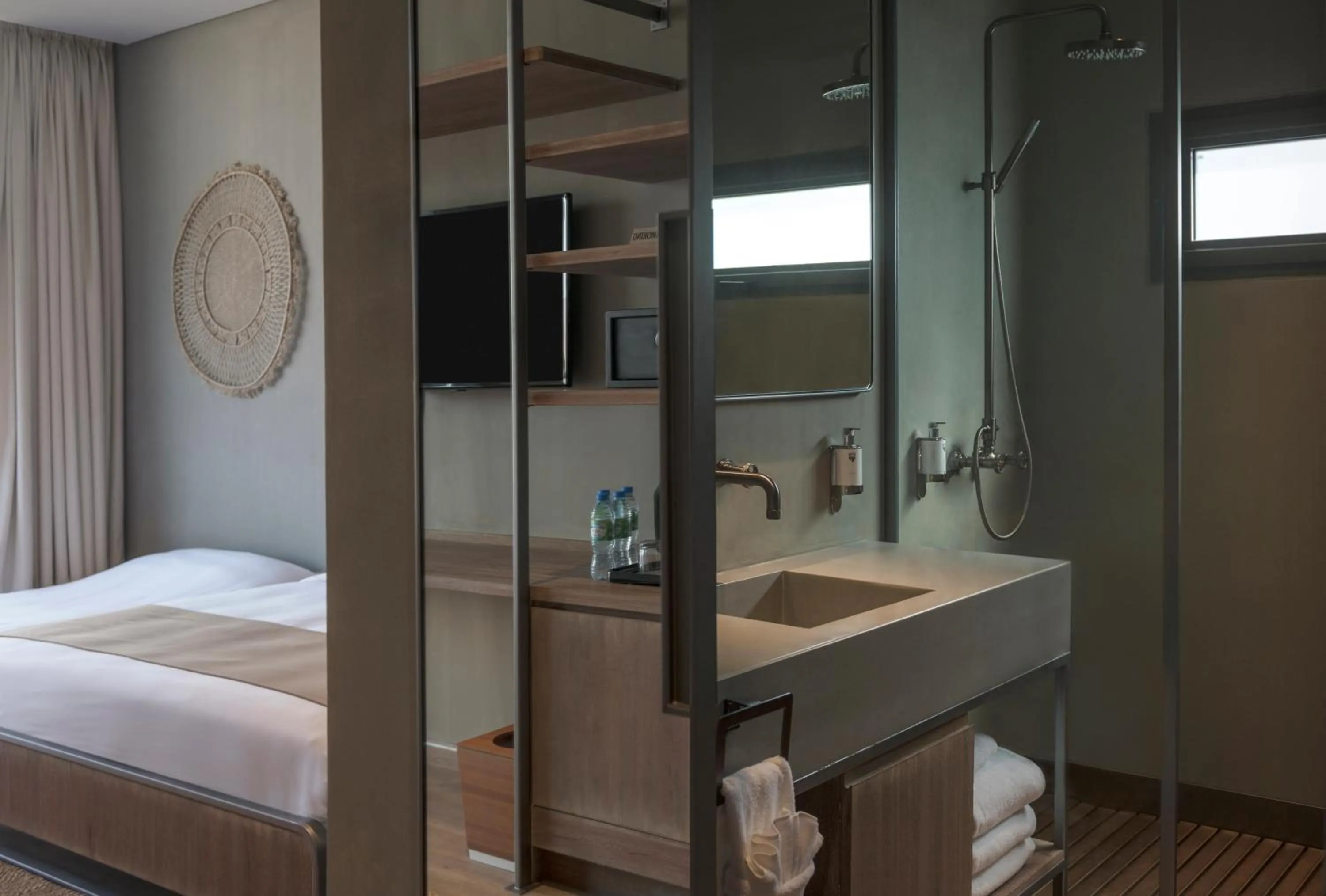 Toilet, Bed in Hatta Resorts