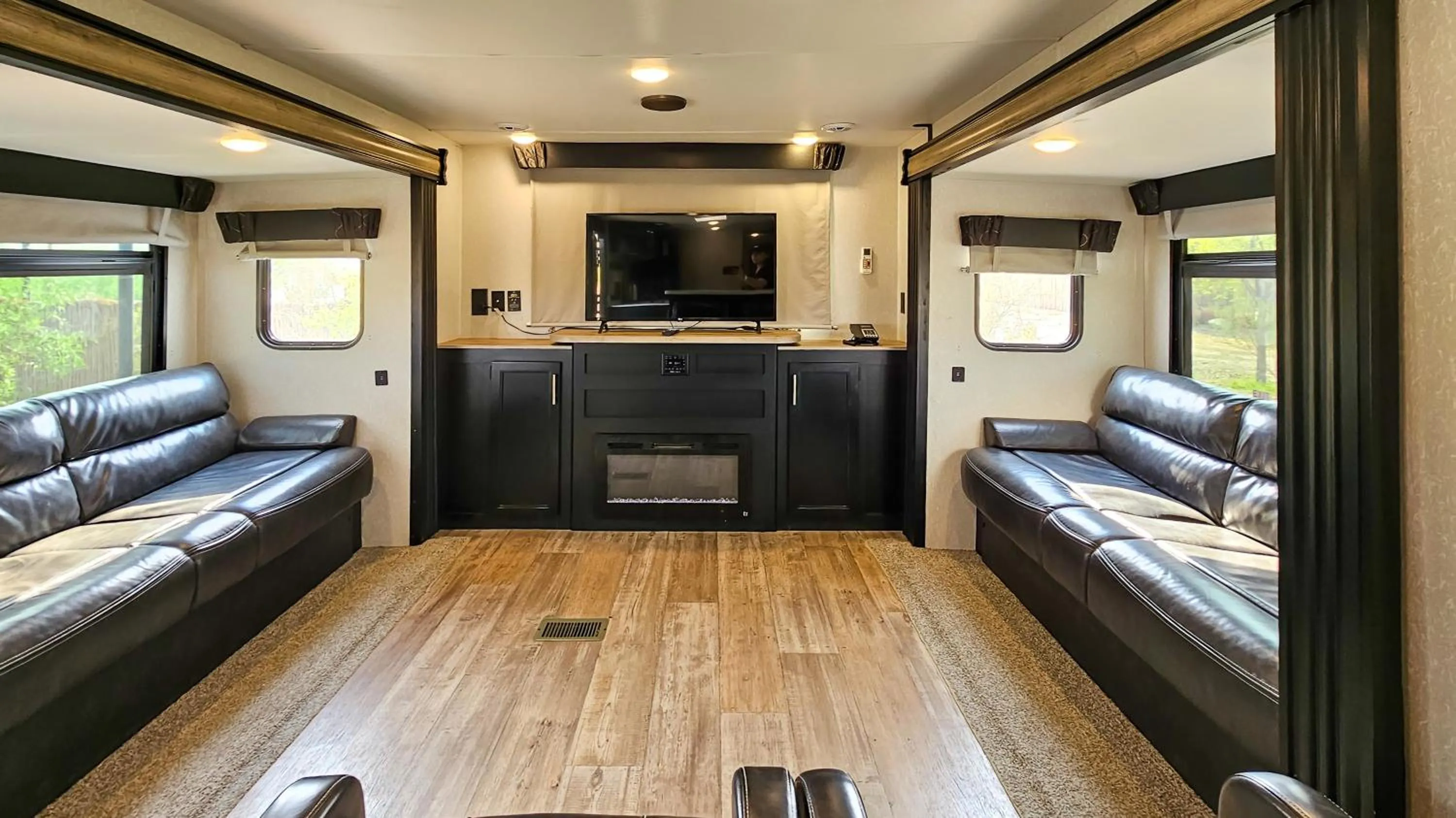 Photo of the whole room in Hatta Resorts