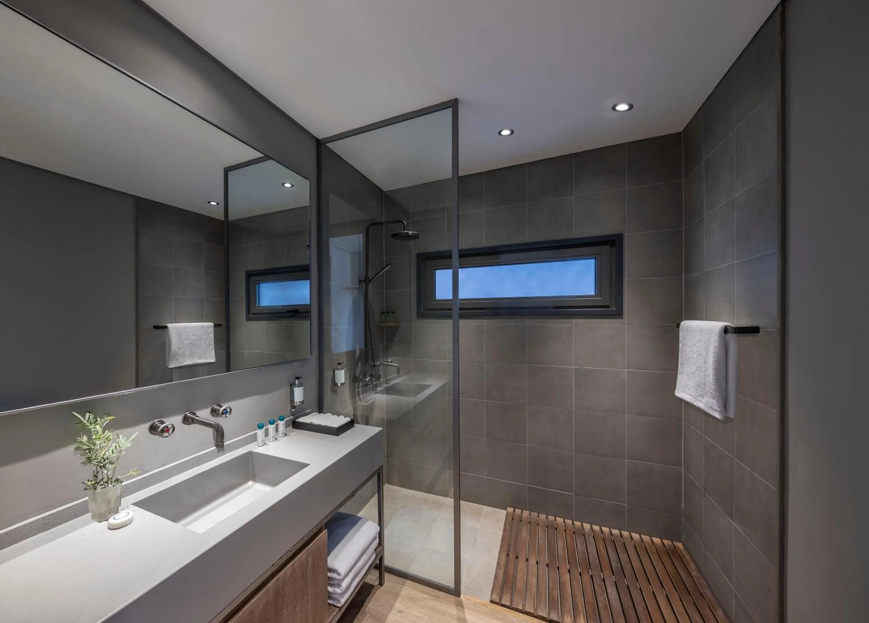 Shower in Hatta Resorts