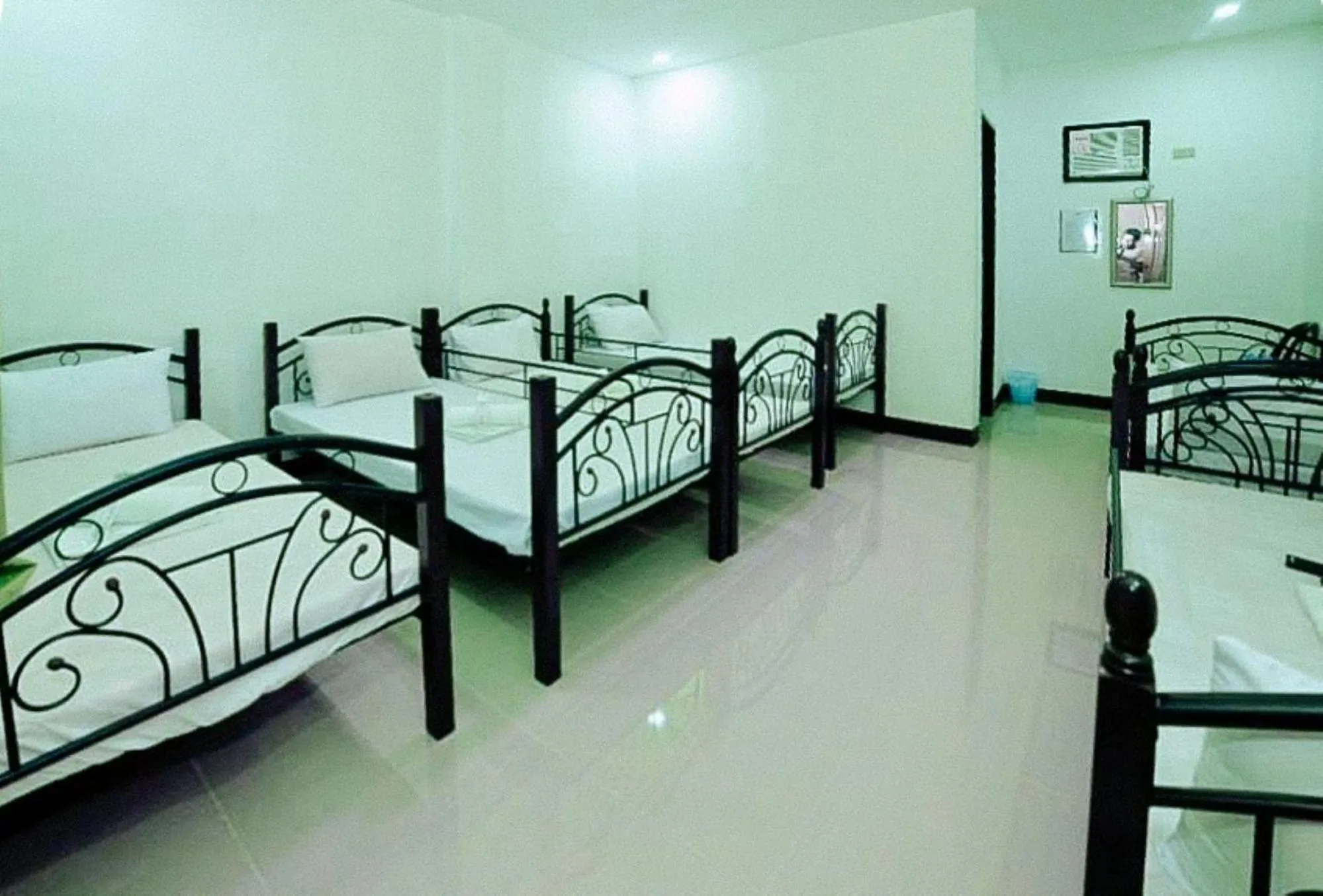 Bed in Sunrise Garden Lake Resort