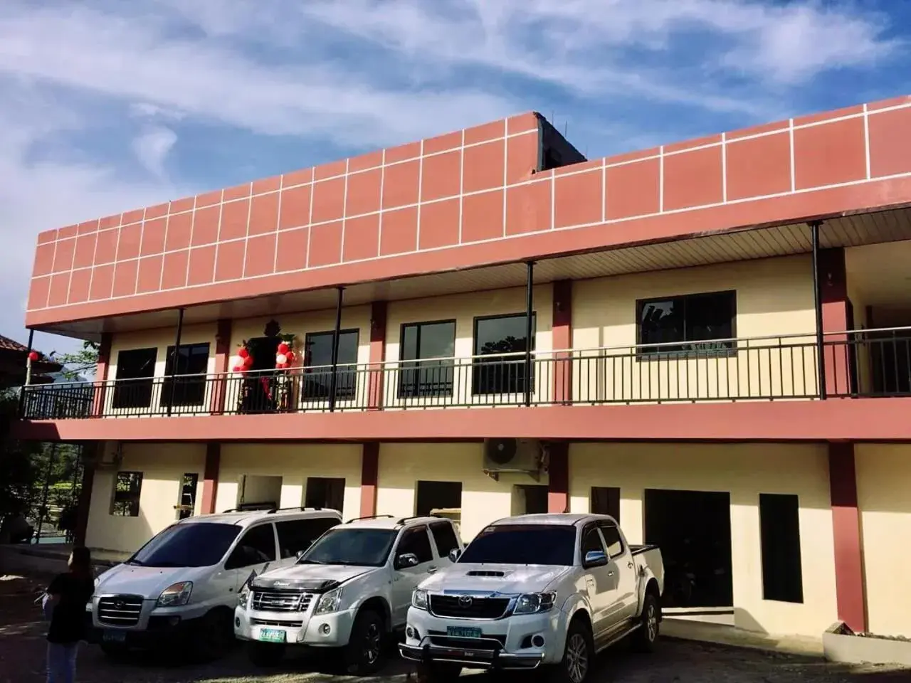 Property building in Sunrise Garden Lake Resort Property building in Sunrise Garden Lake Resort