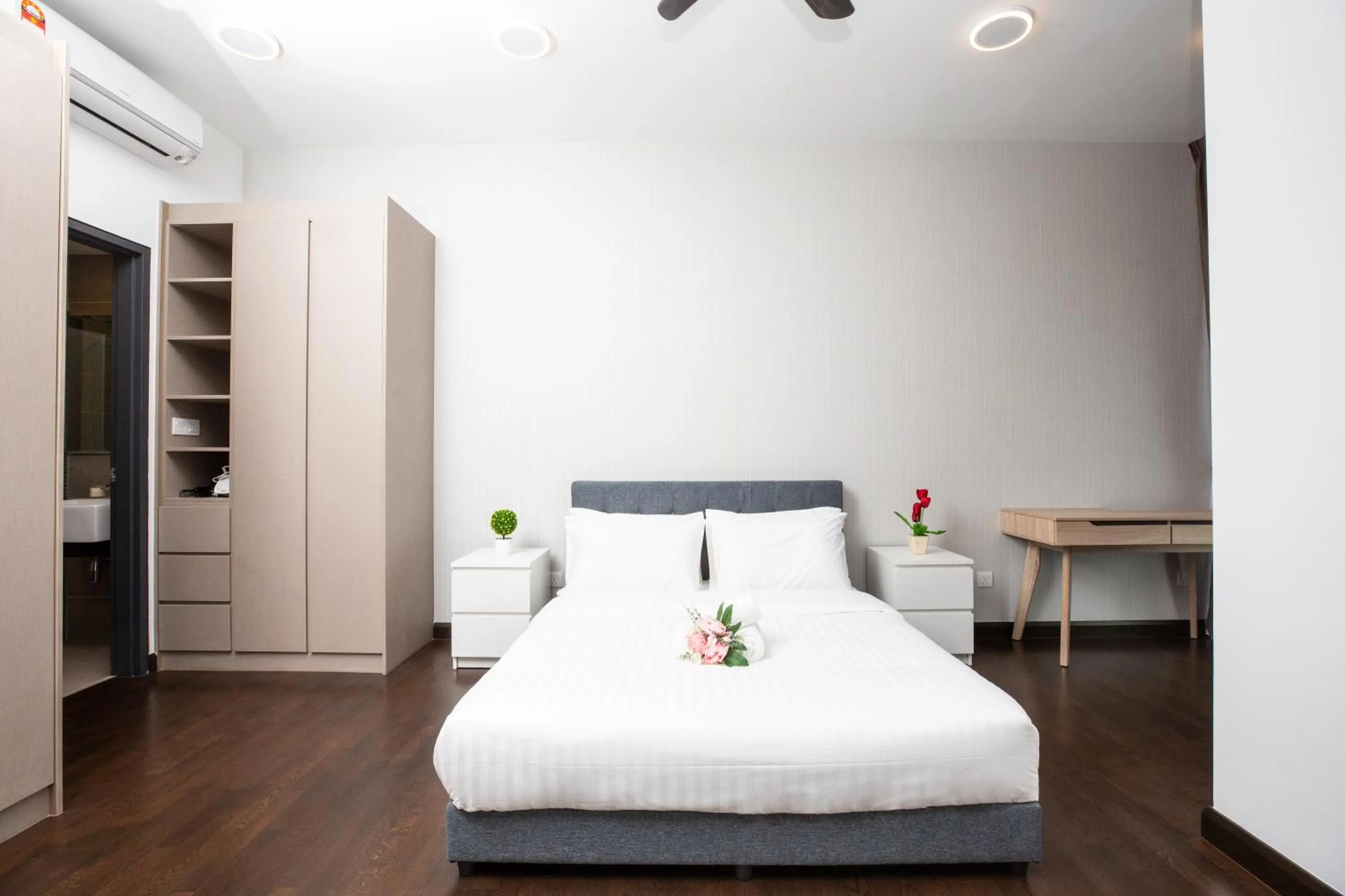 Bed in Velocity KL By PSM Luxury Suites