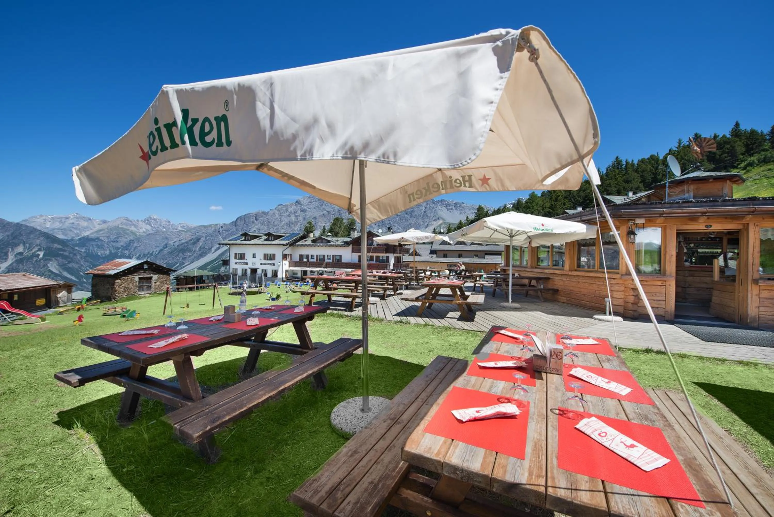 Restaurant/places to eat in Hotel Gallo Cedrone