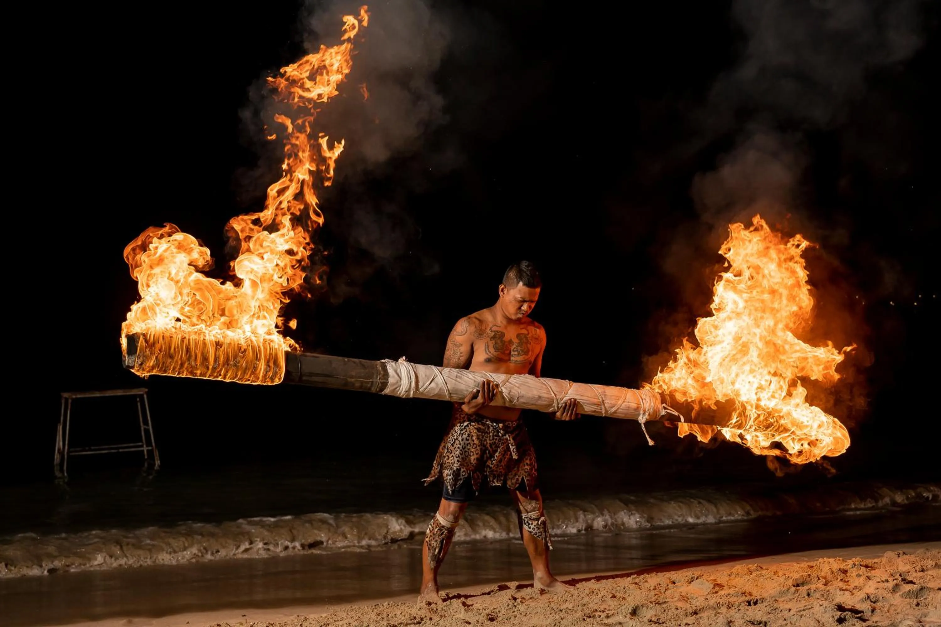 Evening entertainment in Koh Chang Paradise Hill