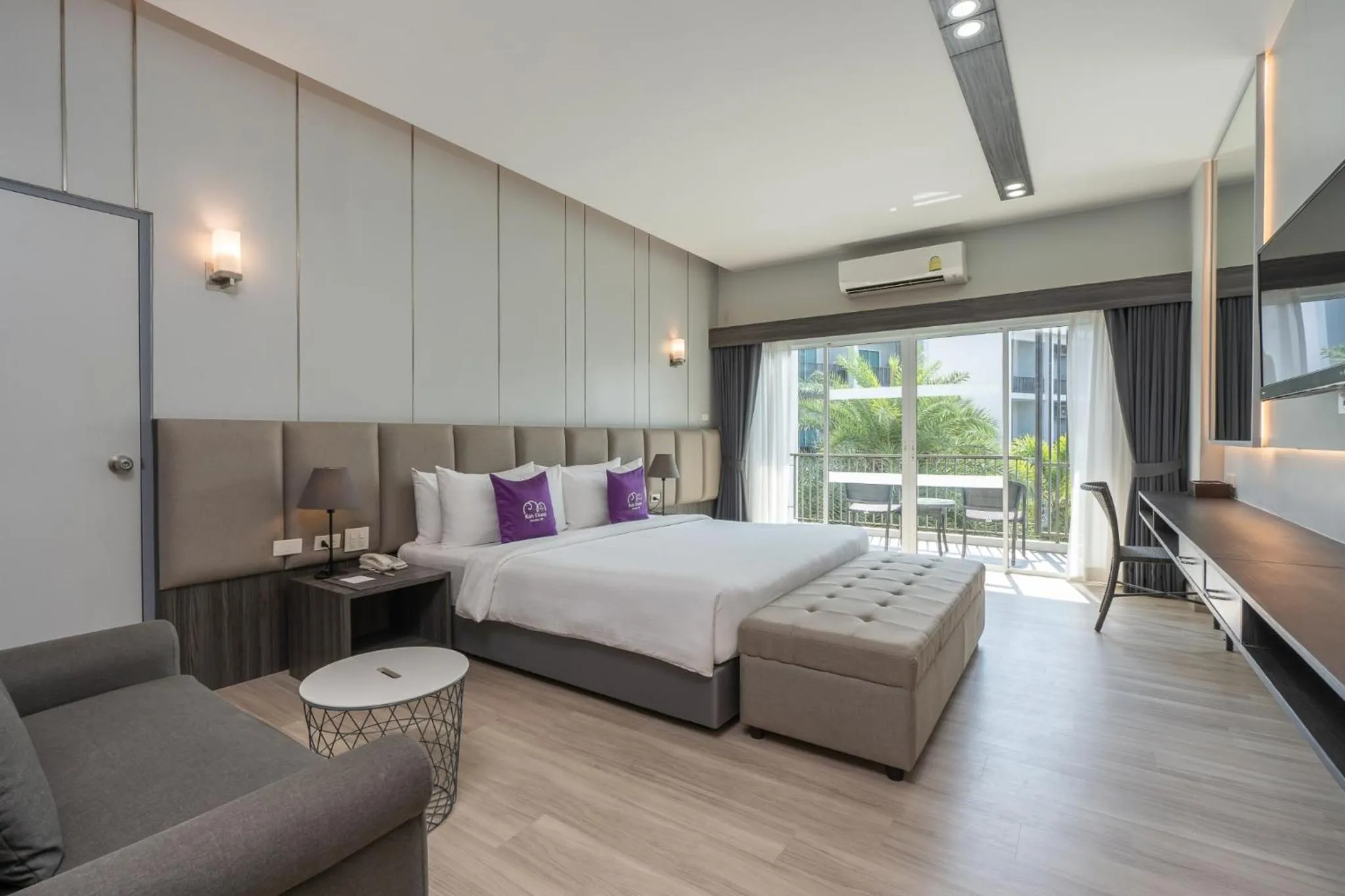 Bedroom, Bed in Koh Chang Paradise Hill