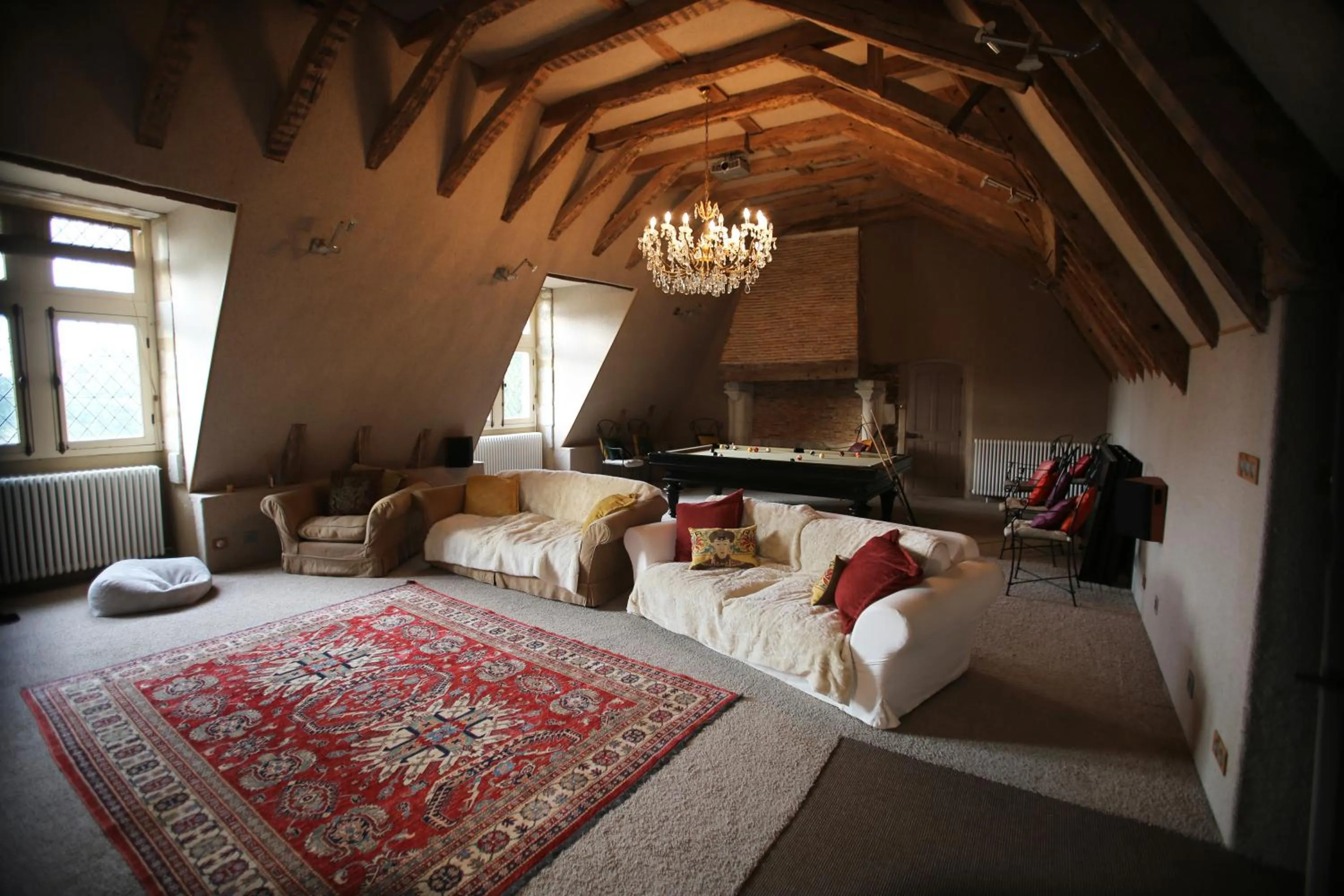 Billiard, Bed in Château de l'Epinay