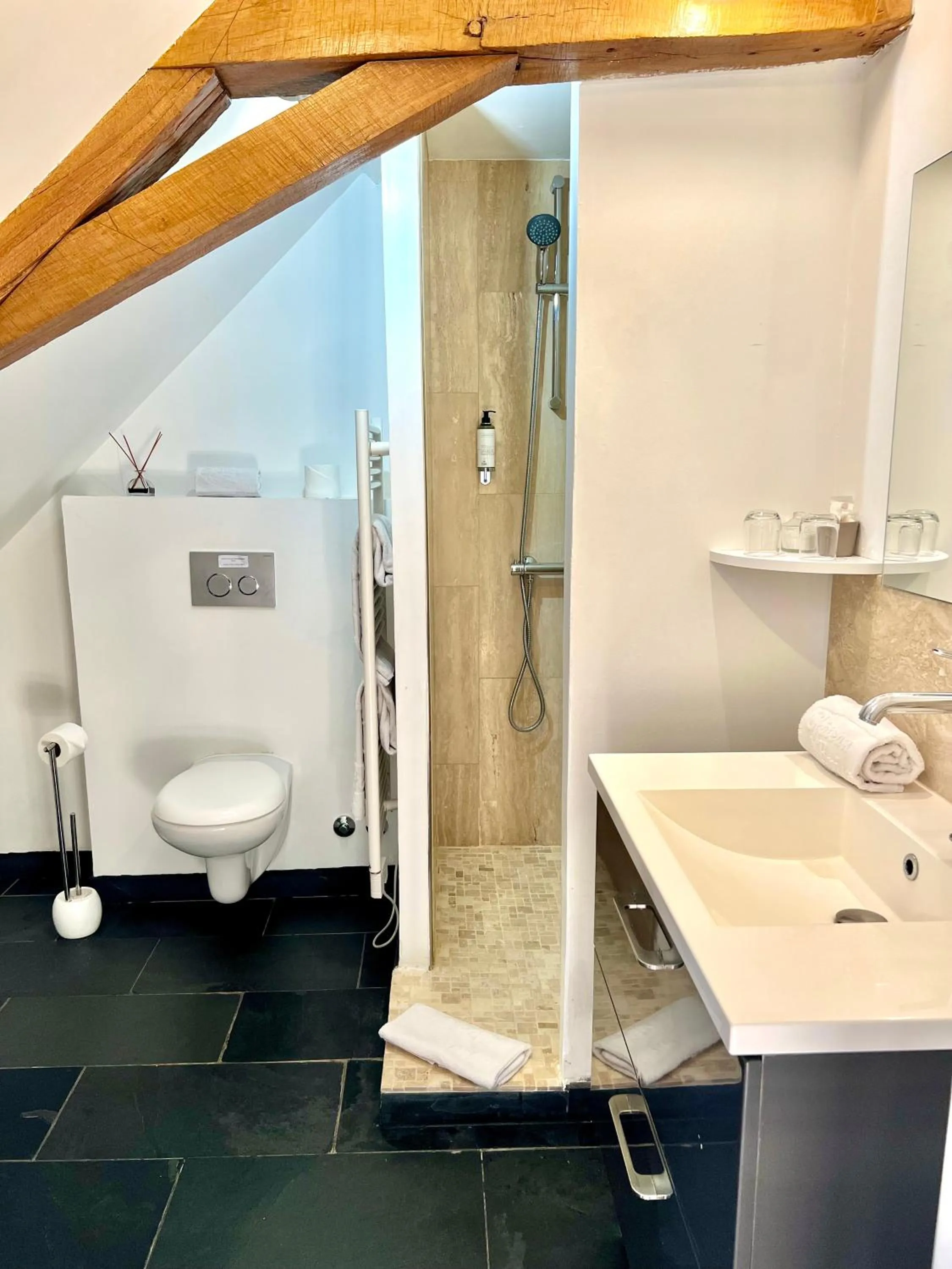 Bathroom in Château de l'Epinay